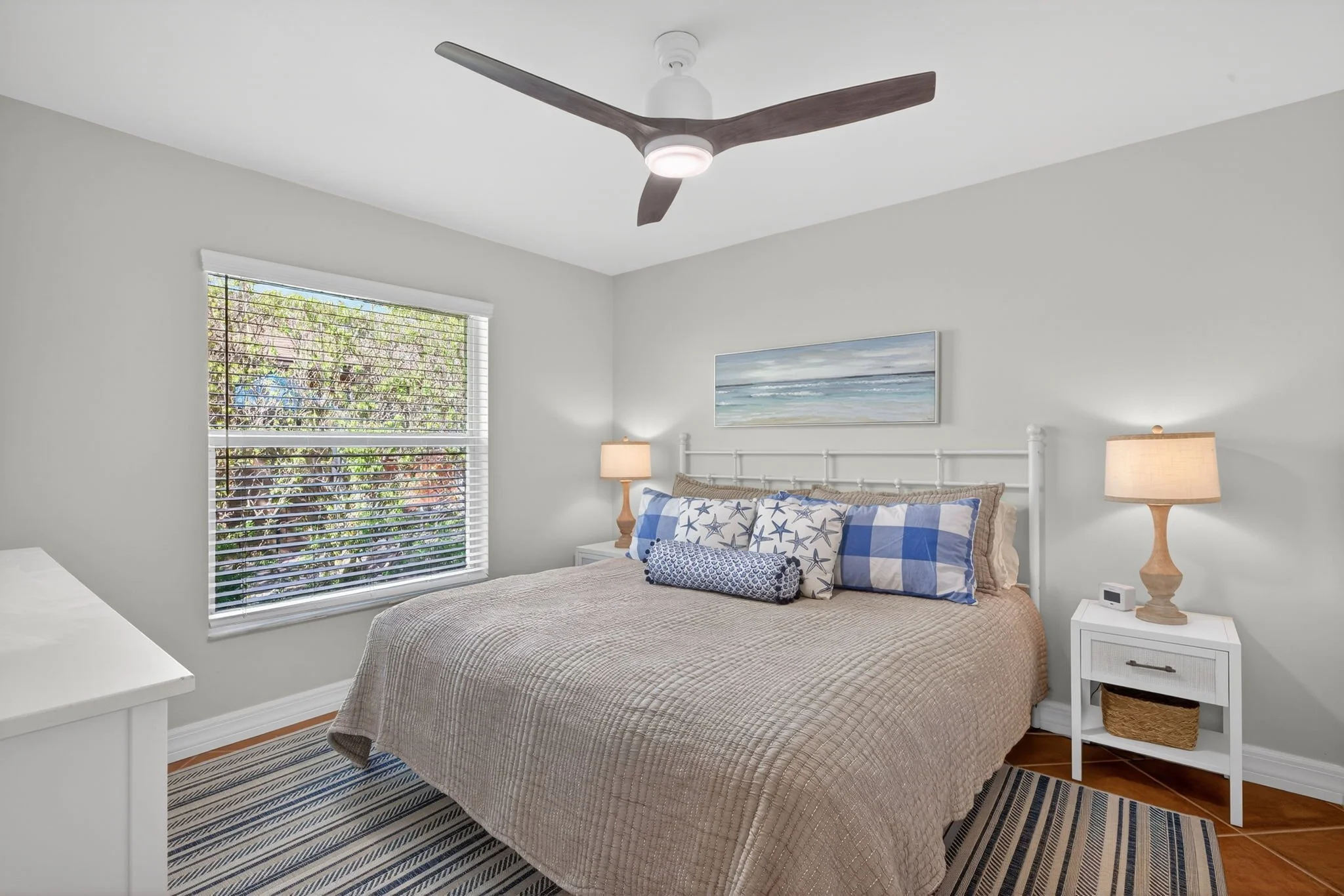 9-Guest Bedroom 1 of 2.jpg