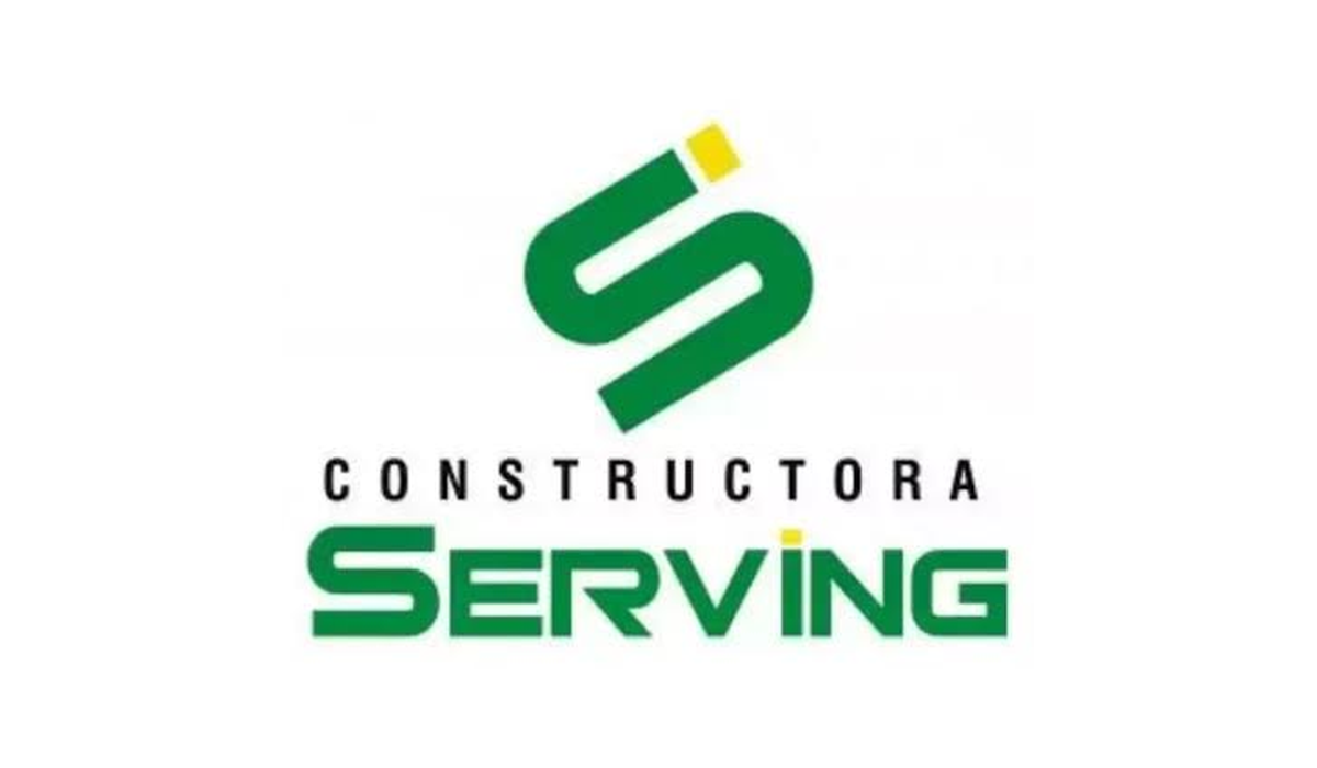 Logotipo de una constructora llamada Serving, con un símbolo en forma de 'S' en verde y amarillo, y el texto 'CONSTRUCTORA SERVING' en negro y verde.
