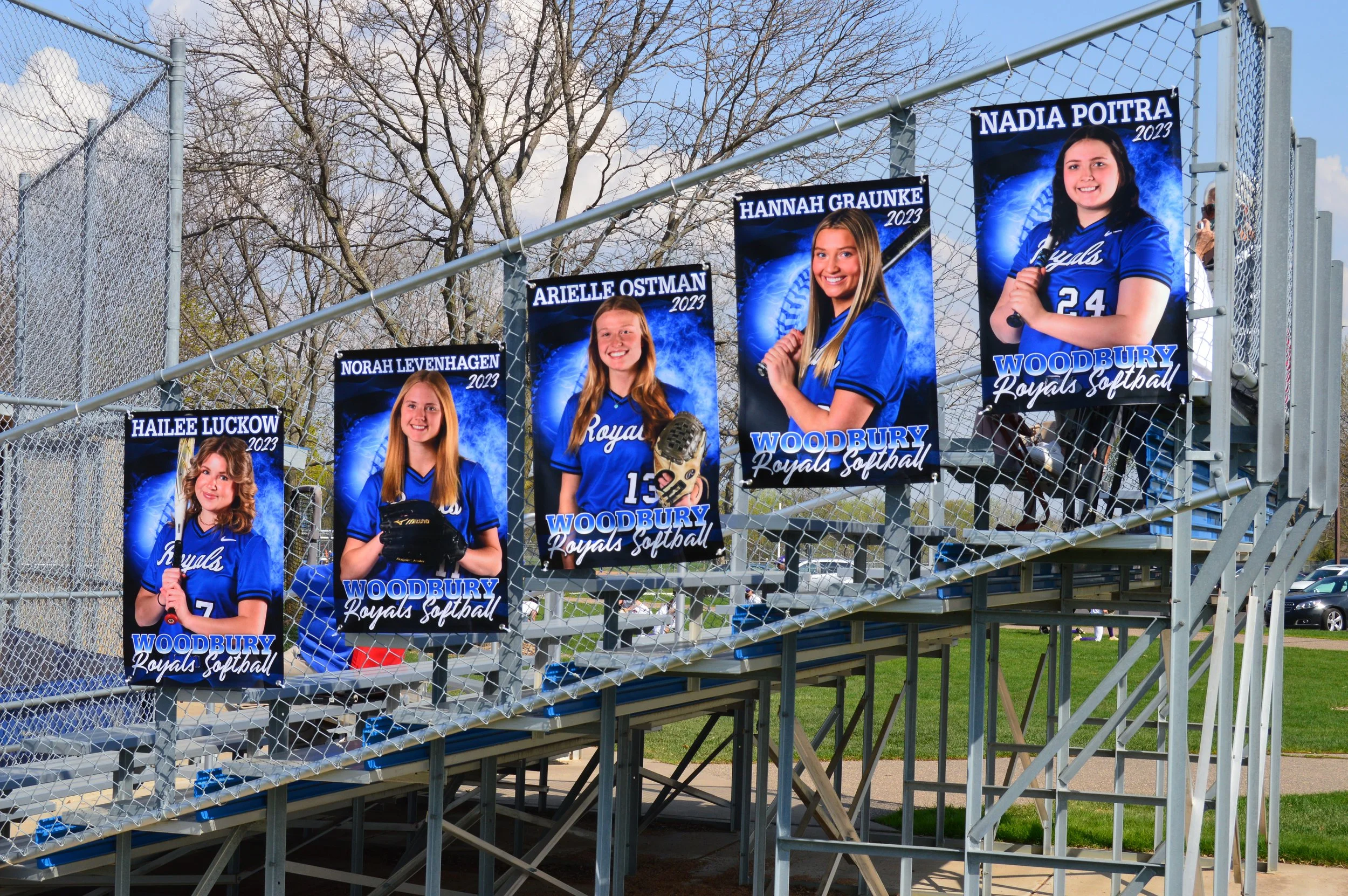 senior softball banners 23.JPG