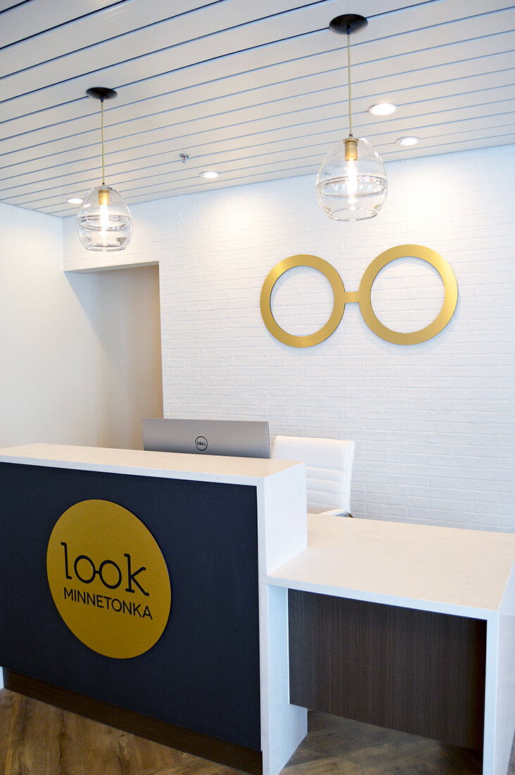 Look Minnetonka Studio Prow