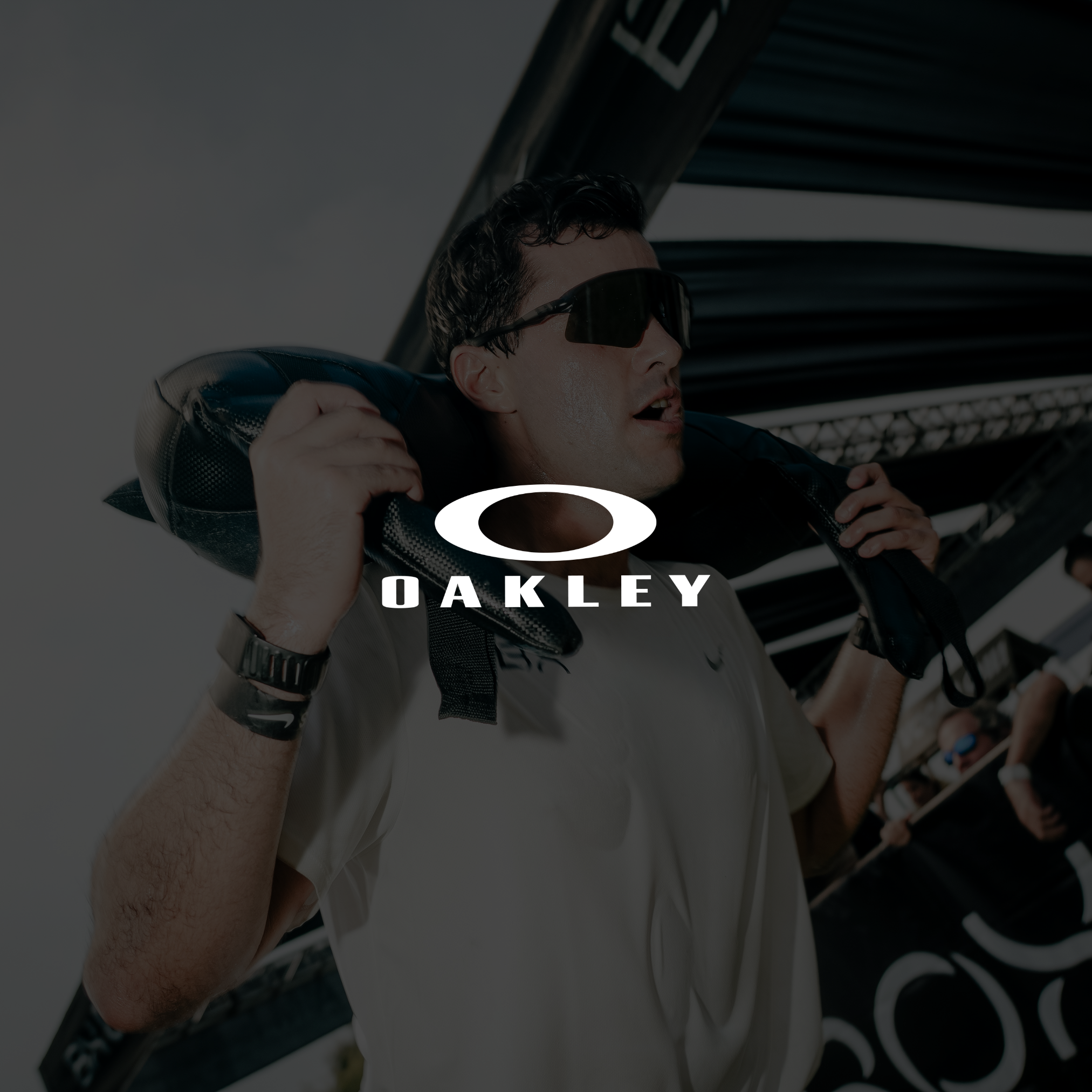 OAKLEY