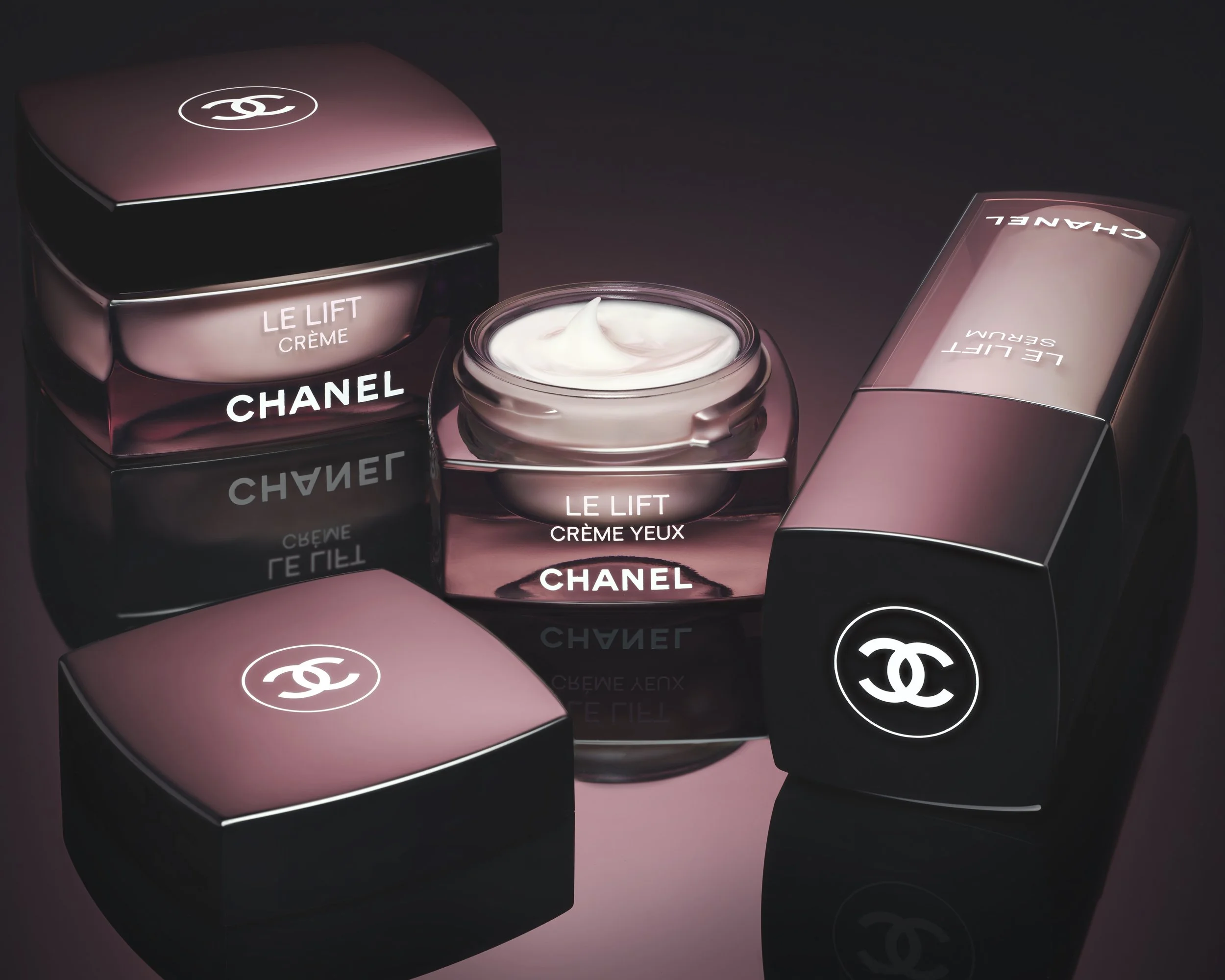 CHANEL_LE_LIFT_GROUP_TOP_OUVERT_V01.jpg