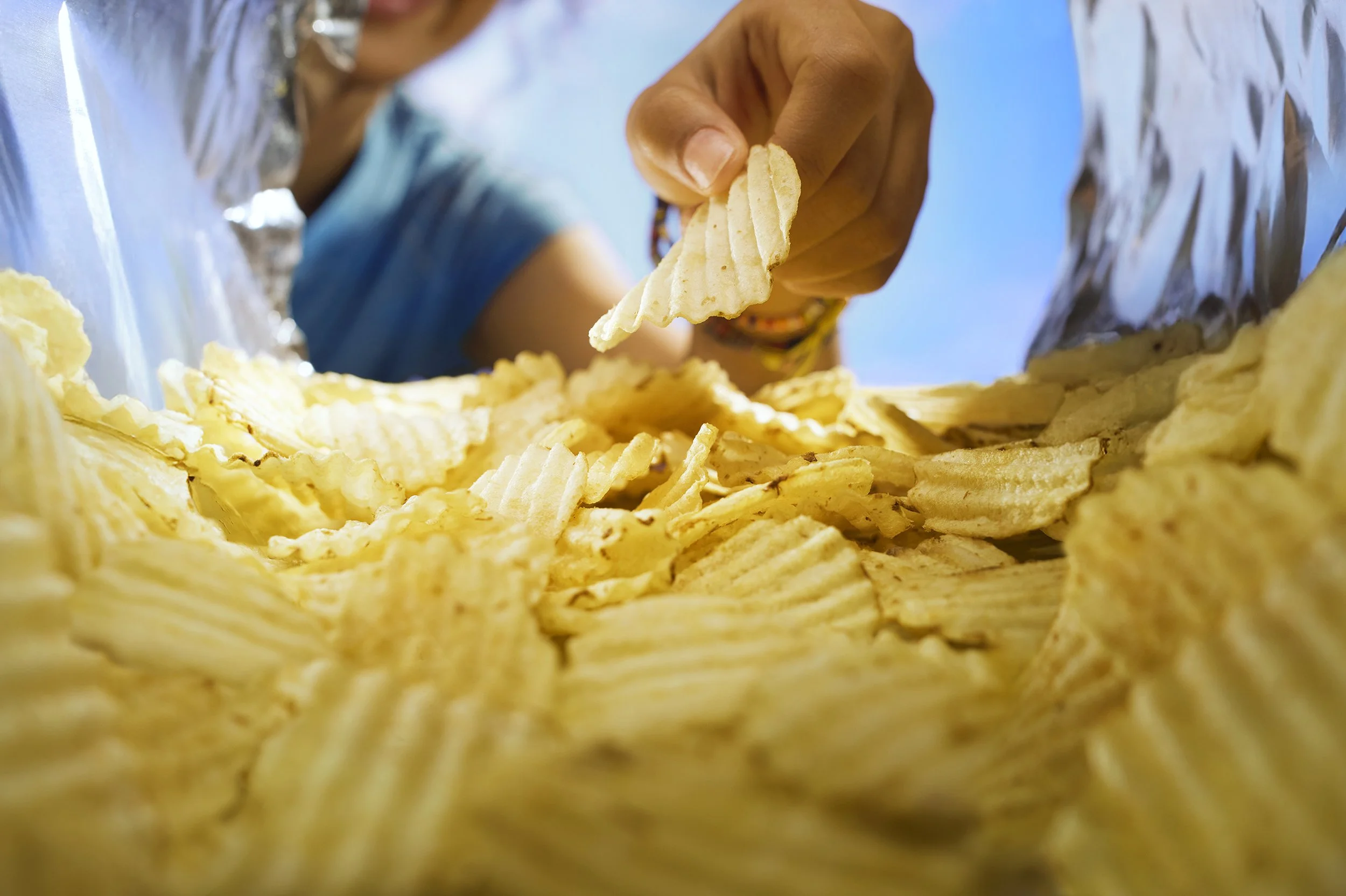 2205_Q2_26_Wavy Potato Chip Grab_RFC.jpg