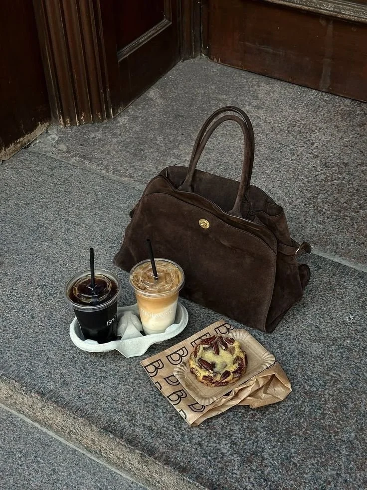 Weekly Wednesday Walk at 1 Hotel