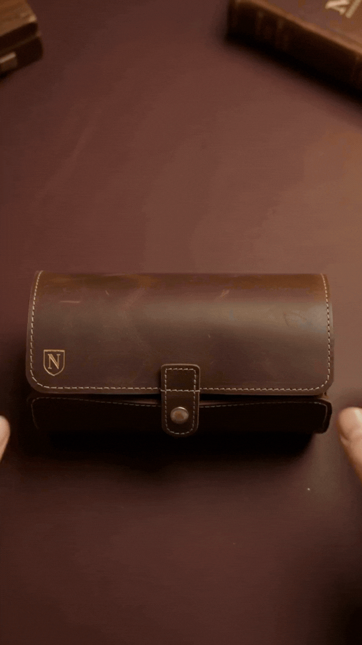 noreti Aurell Three-Watch Case video .gif