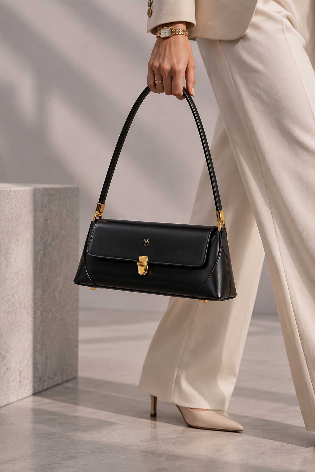 Valentina Éclat Leather Shoulder Bag
