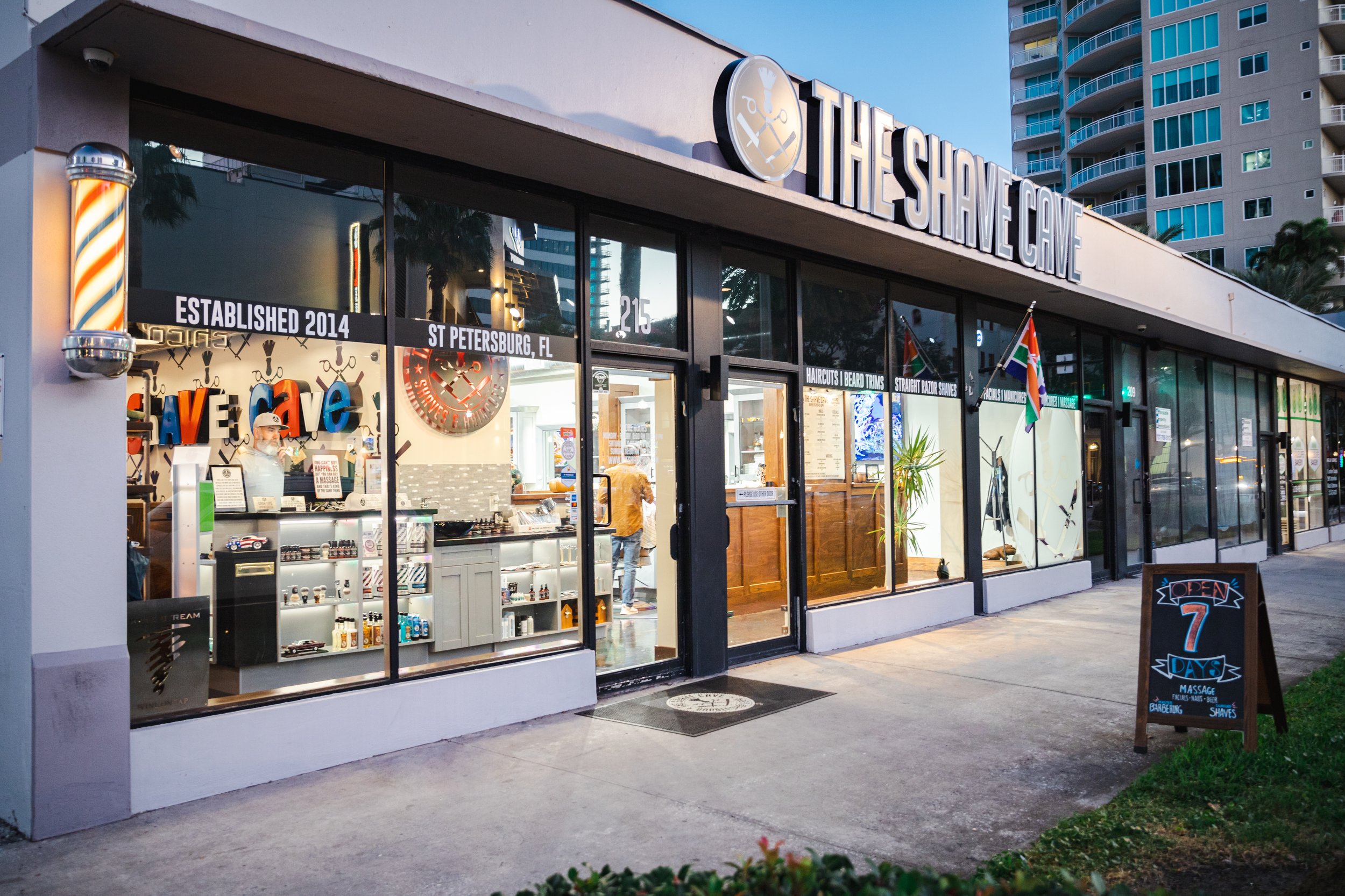 Located in the heart of downtown St. Petersburg, easily reachable from the Old Northeast, Old Southeast, the Edge District, Historic Kenwood, and the Grand Central District.