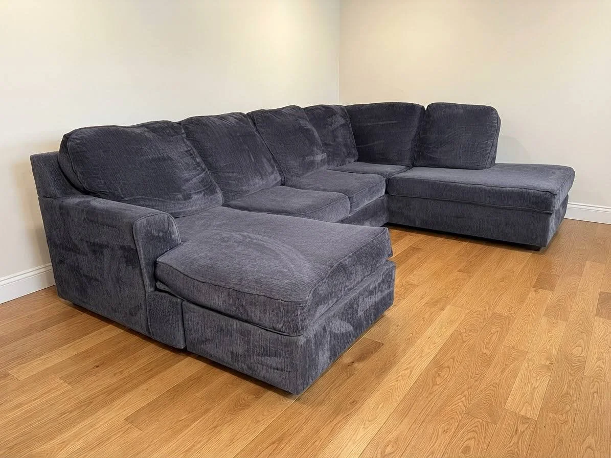 couch 2.jpg