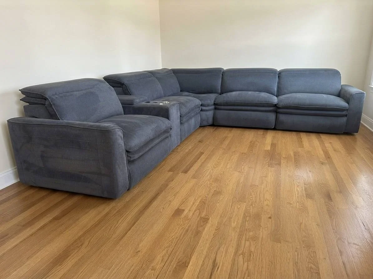couch 1.jpg