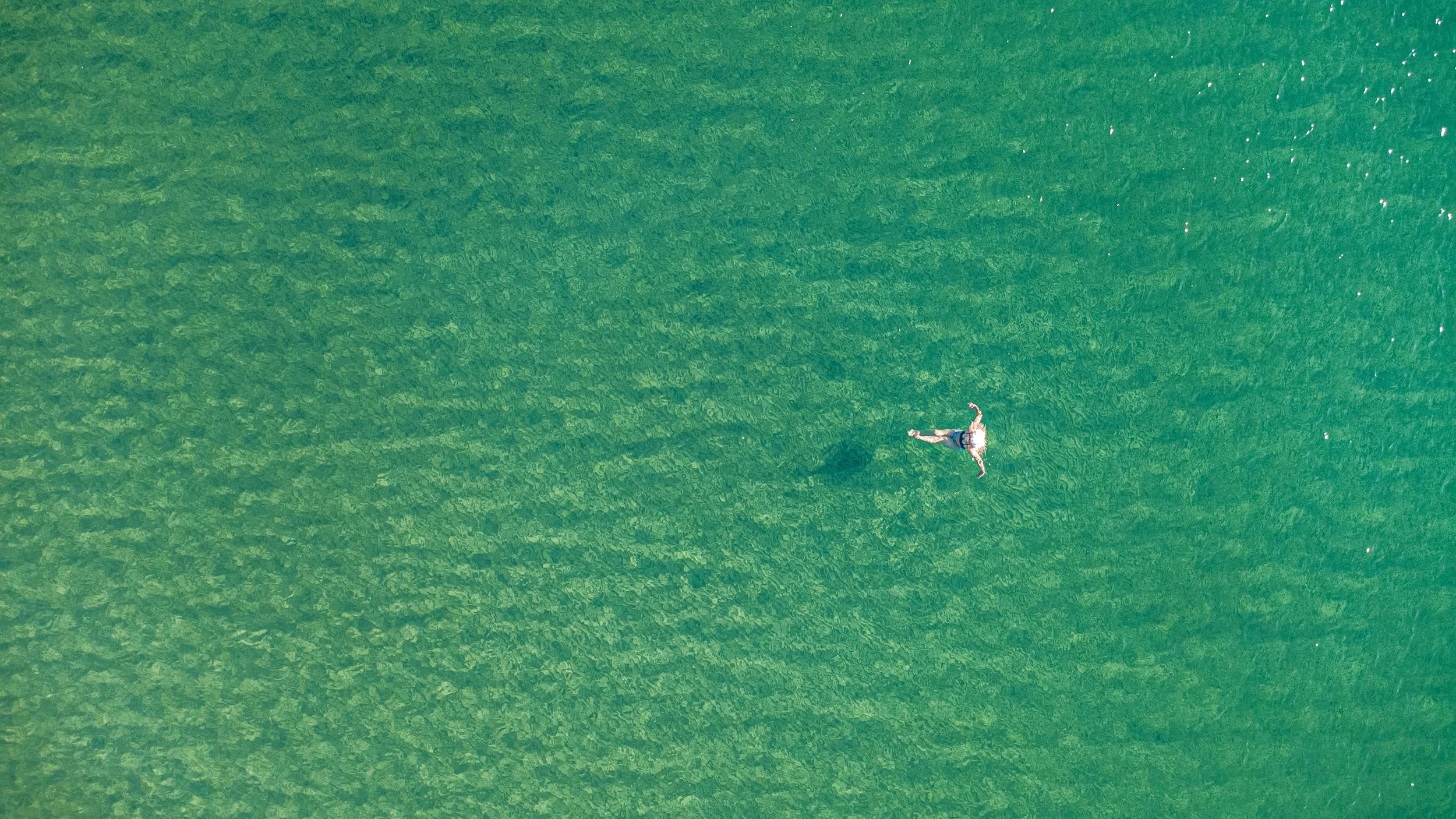 001-003-0000014 - Floater.jpg