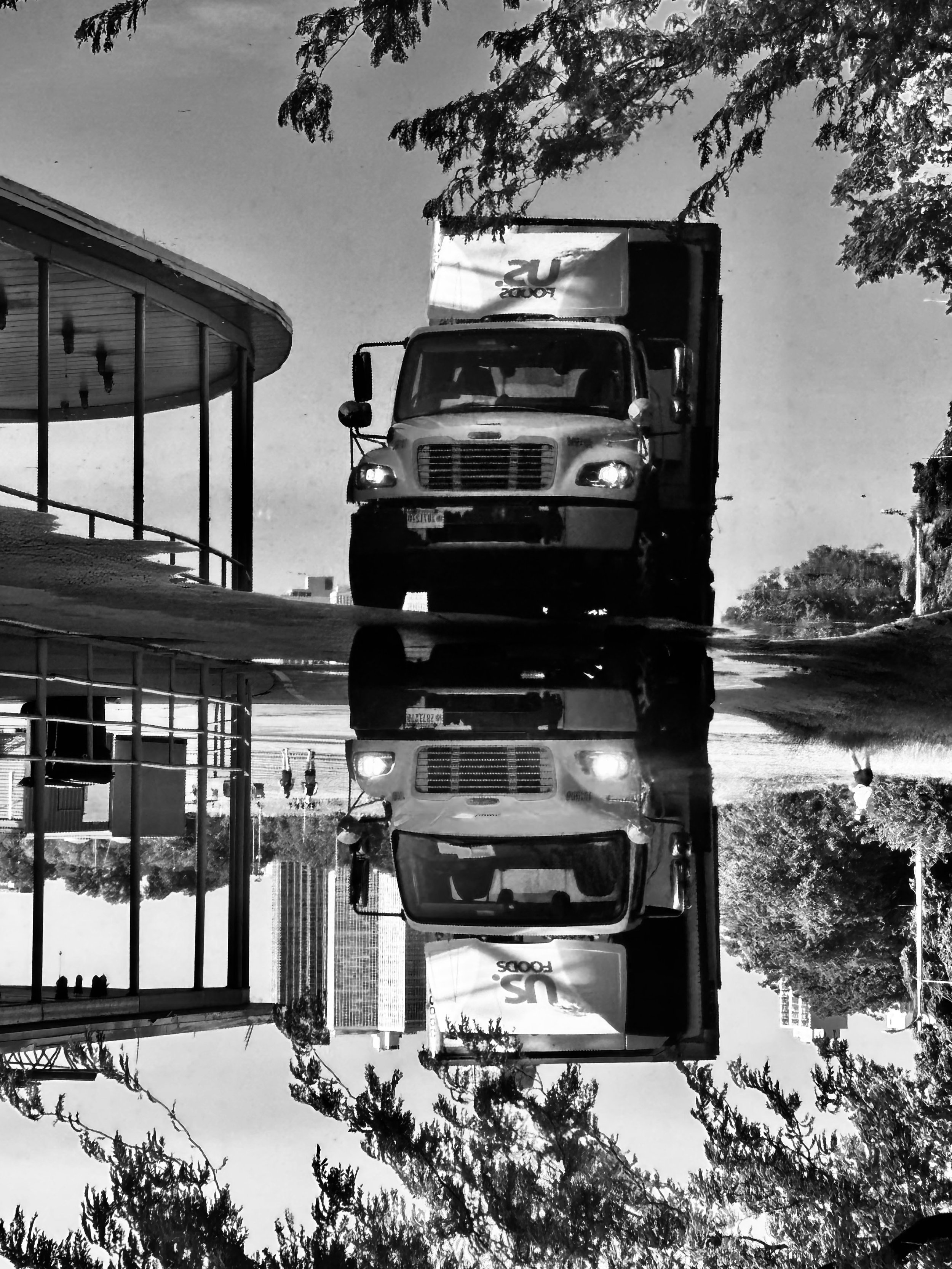 002-004-0000003 - Keep On Truckin'.jpeg