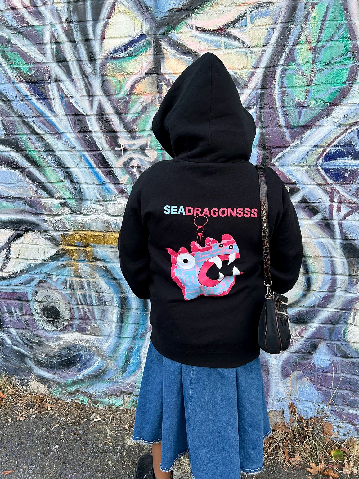 Hoodie-05.jpg