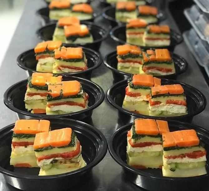Ready-to-eat plated starters