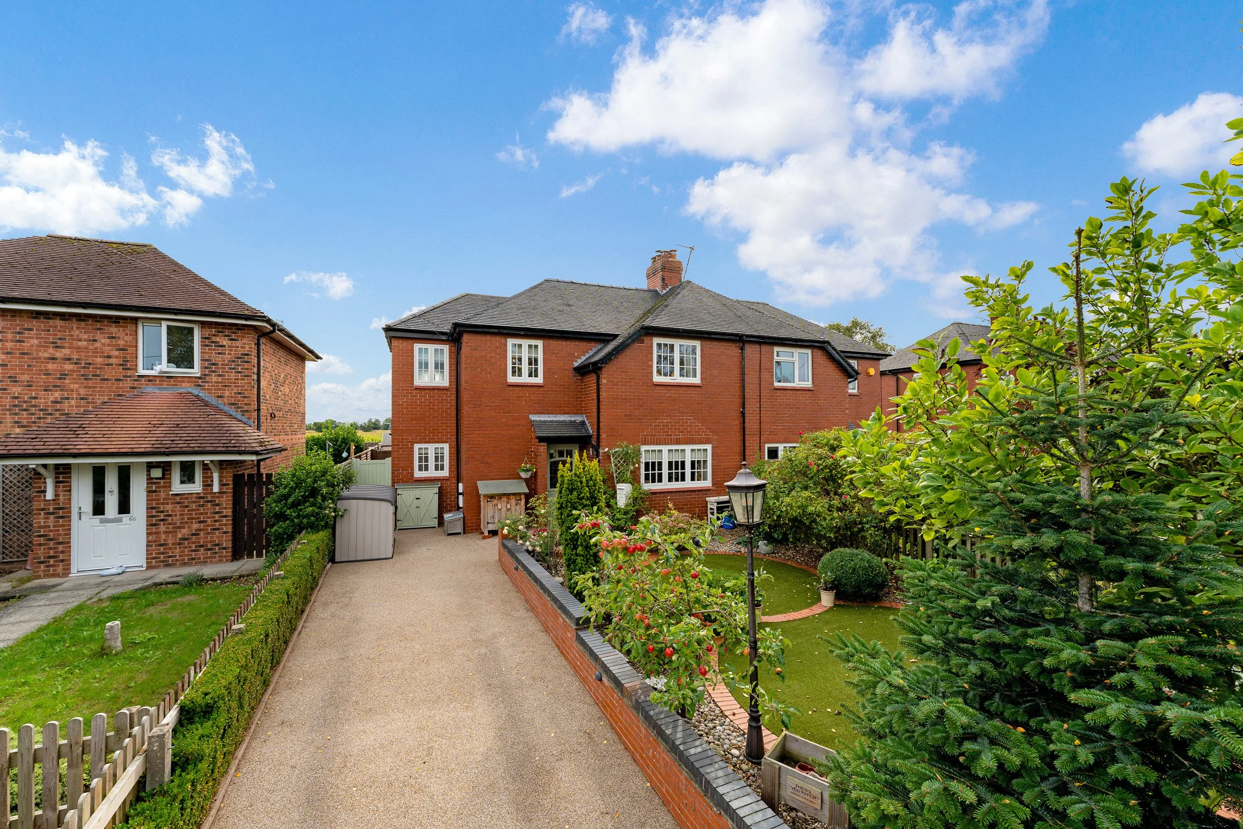 64 HILBRE BANK-45.jpg
