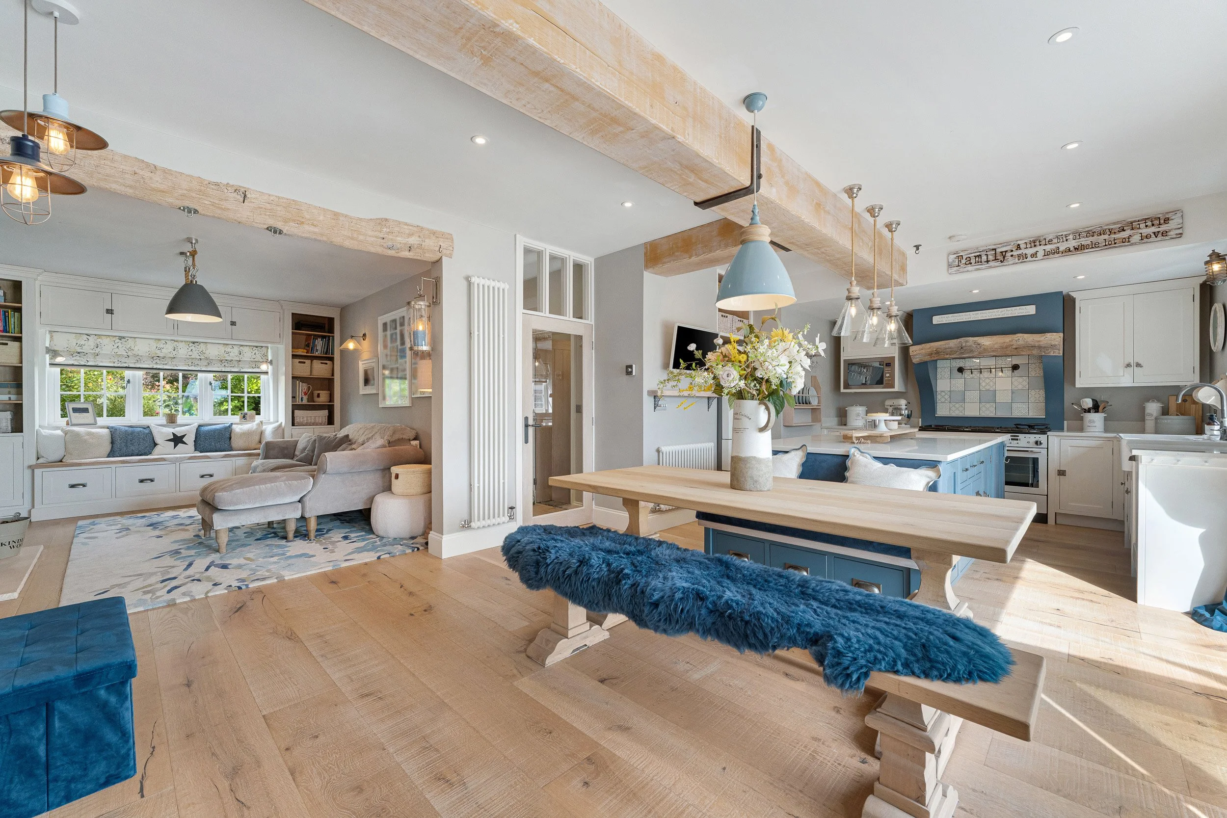 64 HILBRE BANK-102.jpg