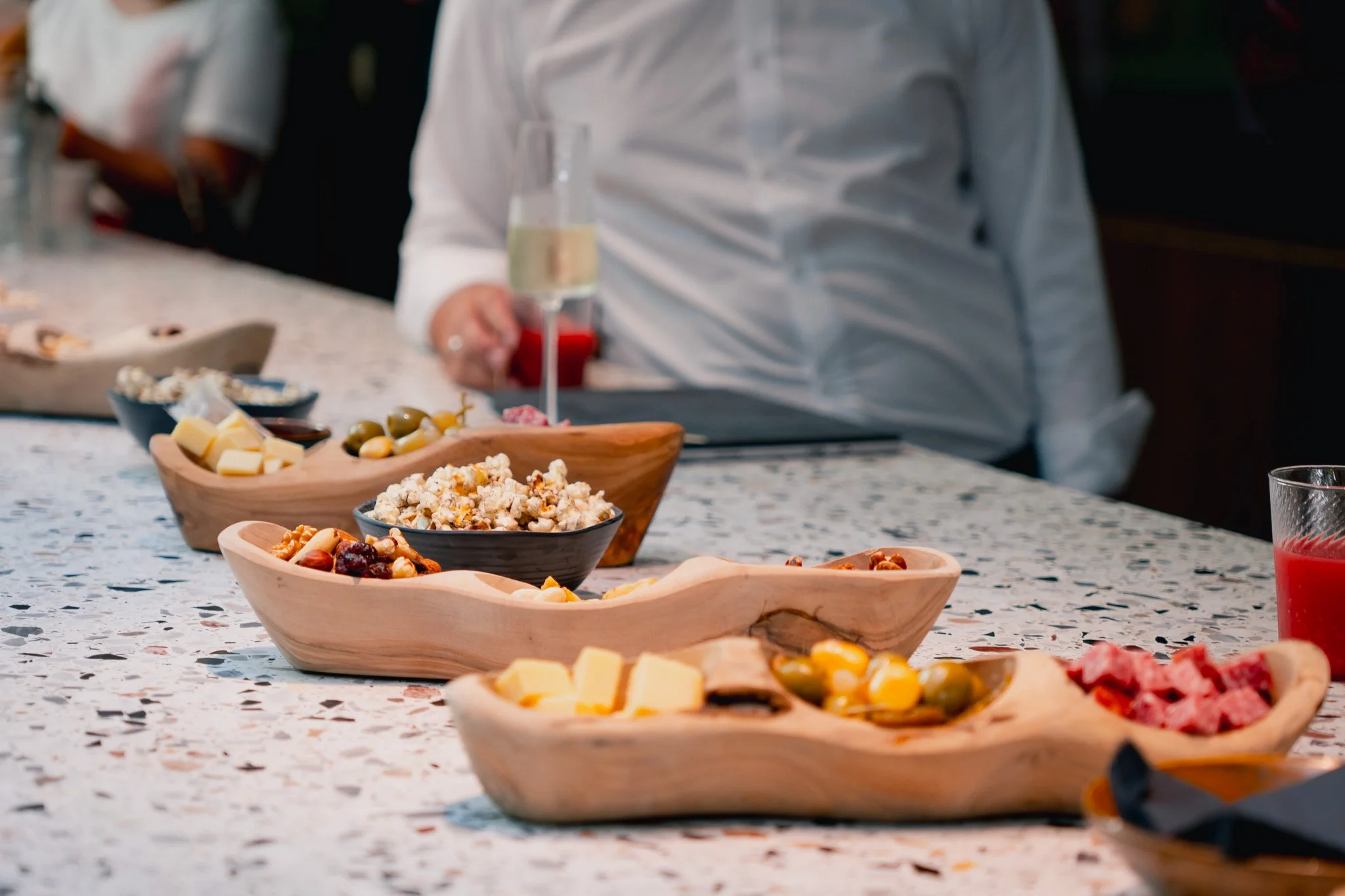 Canapés and Walking Dinner