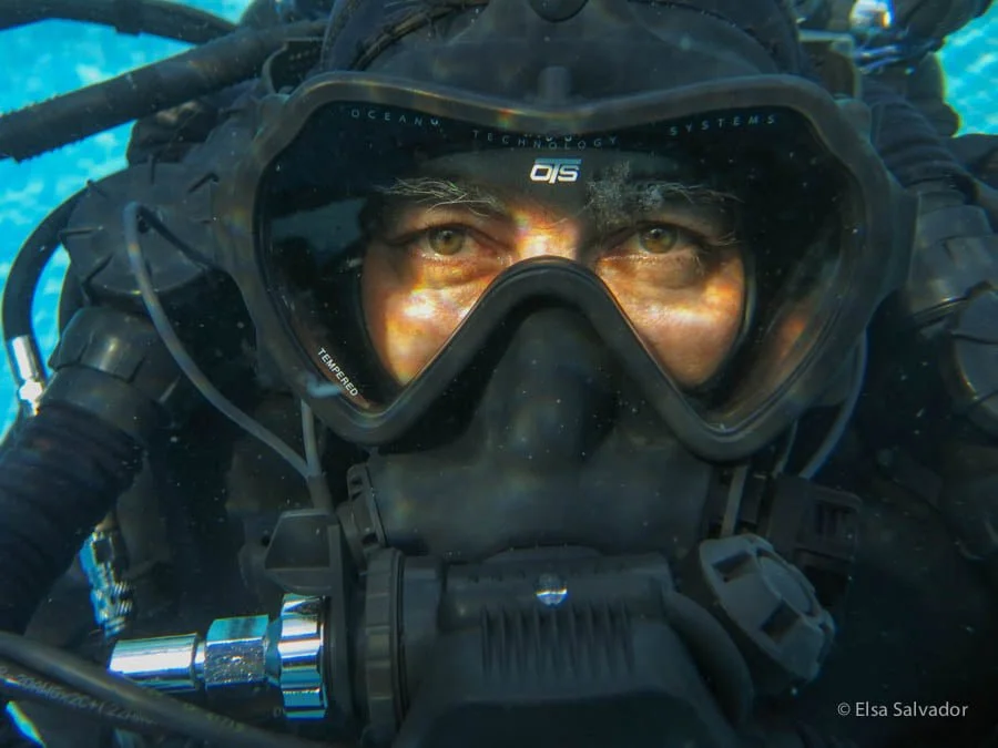 Rui Guerra with Full Face Mask.jpg