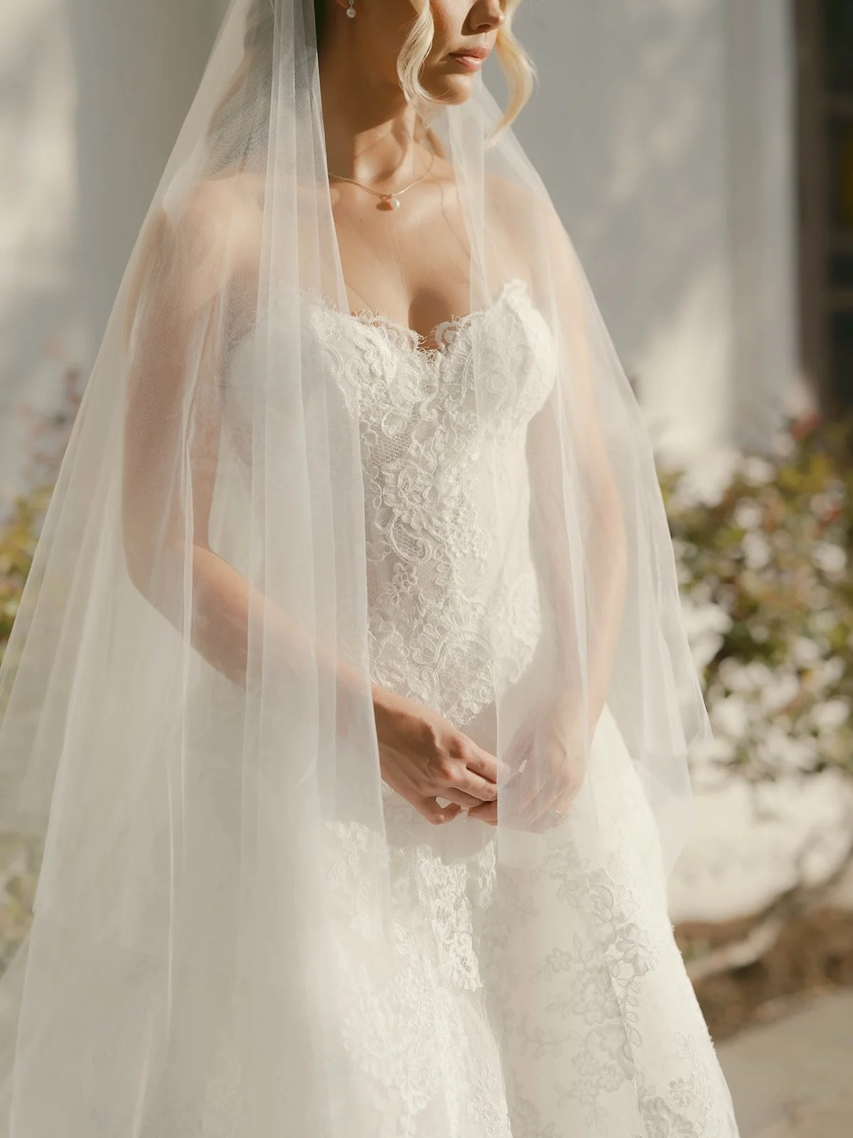 Los Angeles bridal makeup artist Jackie Romero creating soft glam wedding makeup for a bride