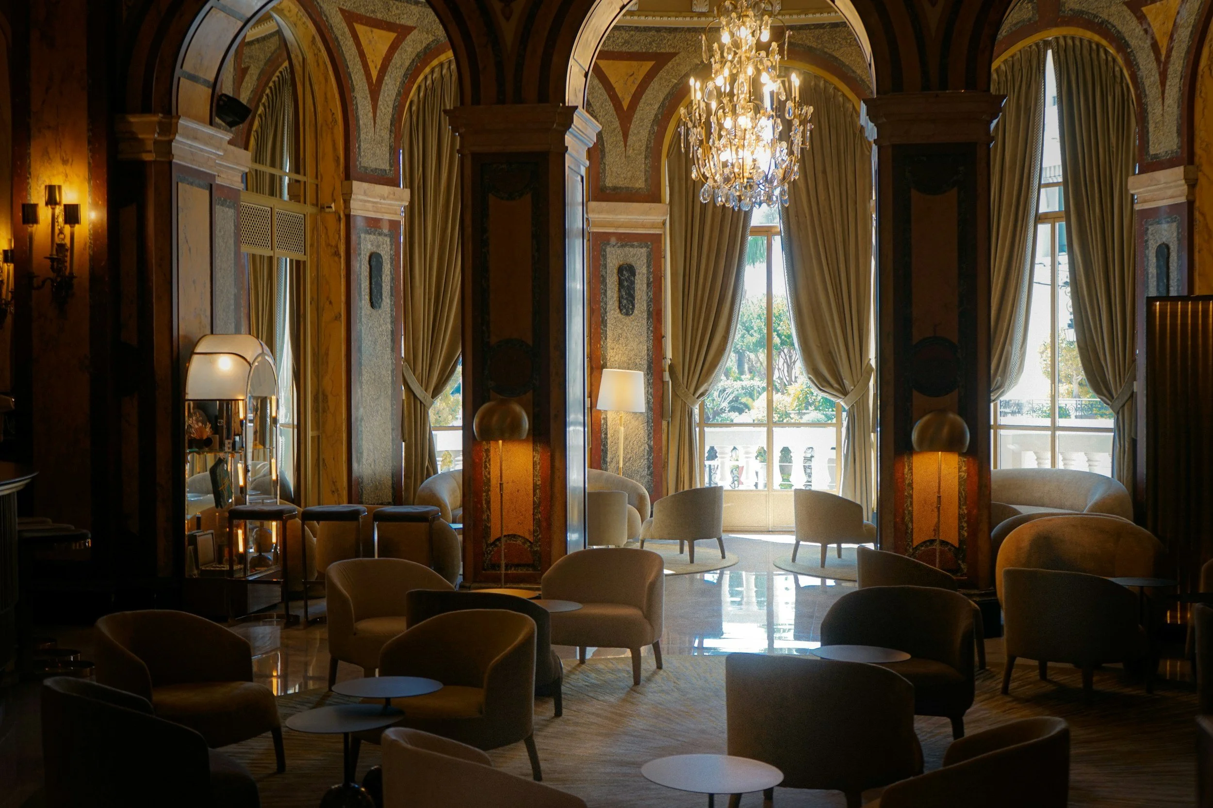 Classic five-star hotel lobby with chandelier, luxury hotel operations expertise