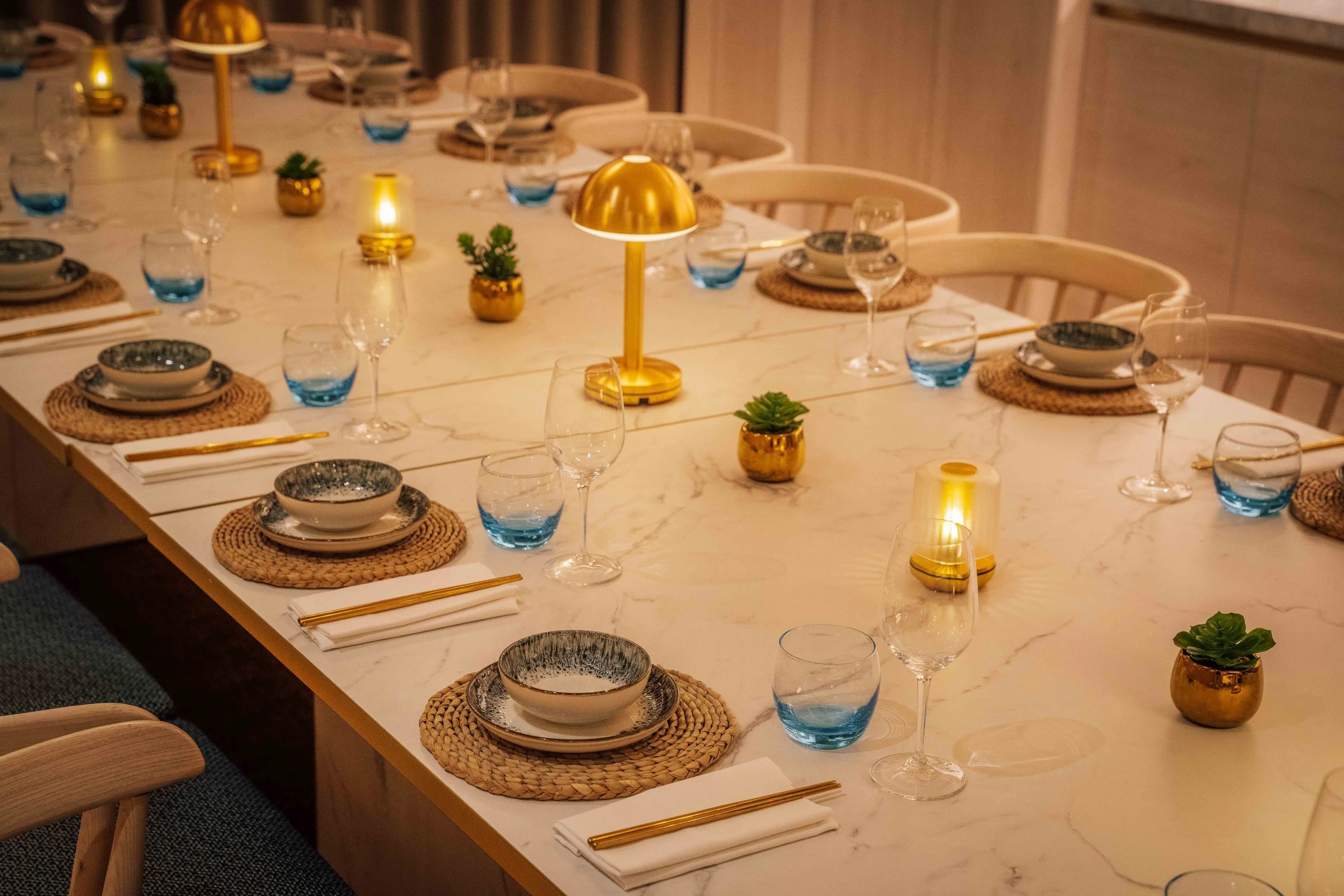 Place settings 
