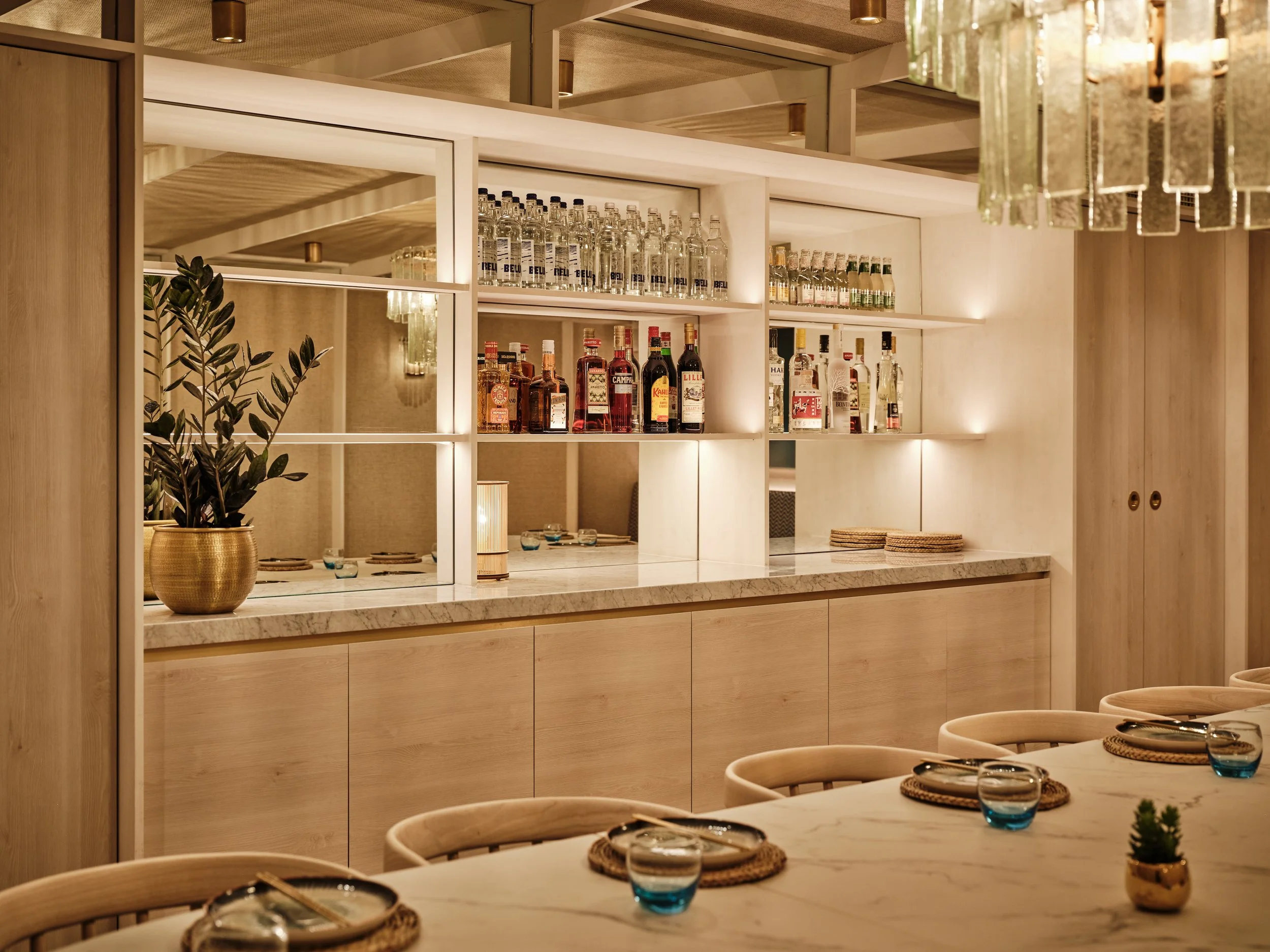 Dispense bar
