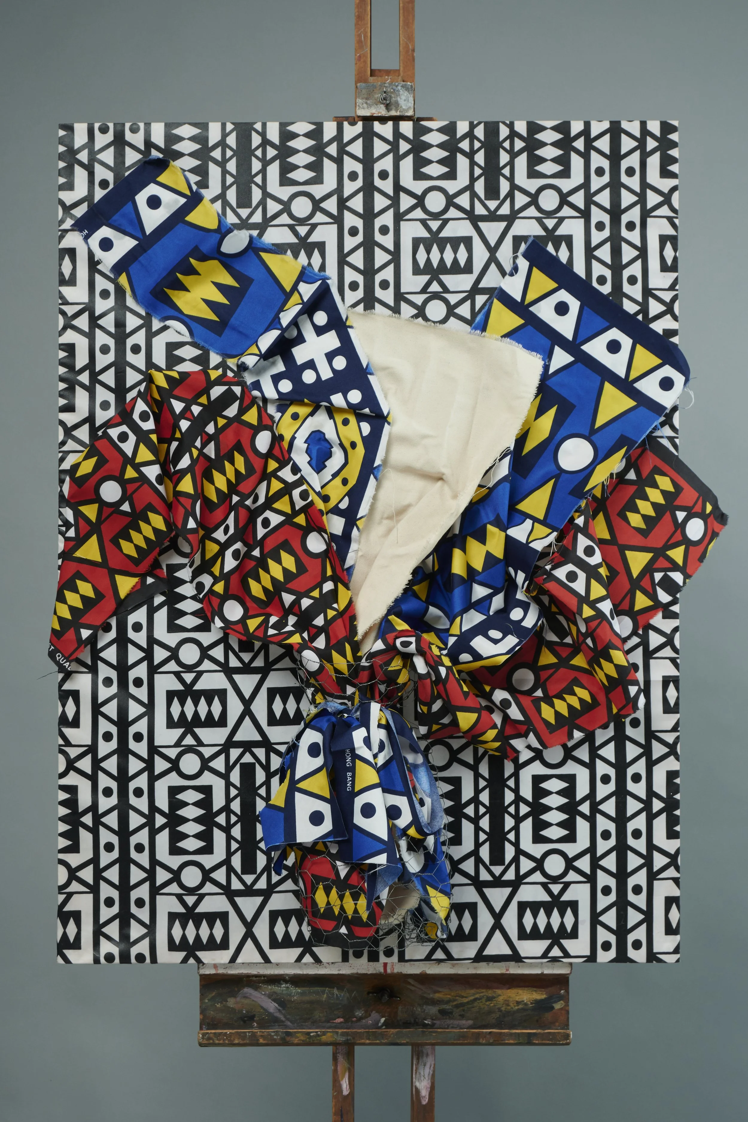 Past - Society series, fabric on canvas (103x76cm)