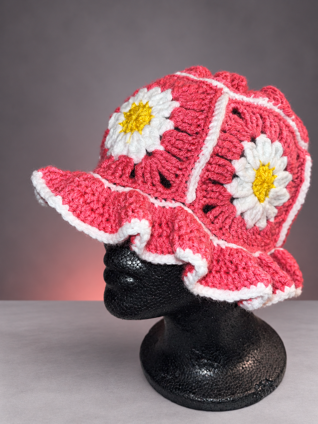 Crochet Daisy Granny Square Hat-3.png