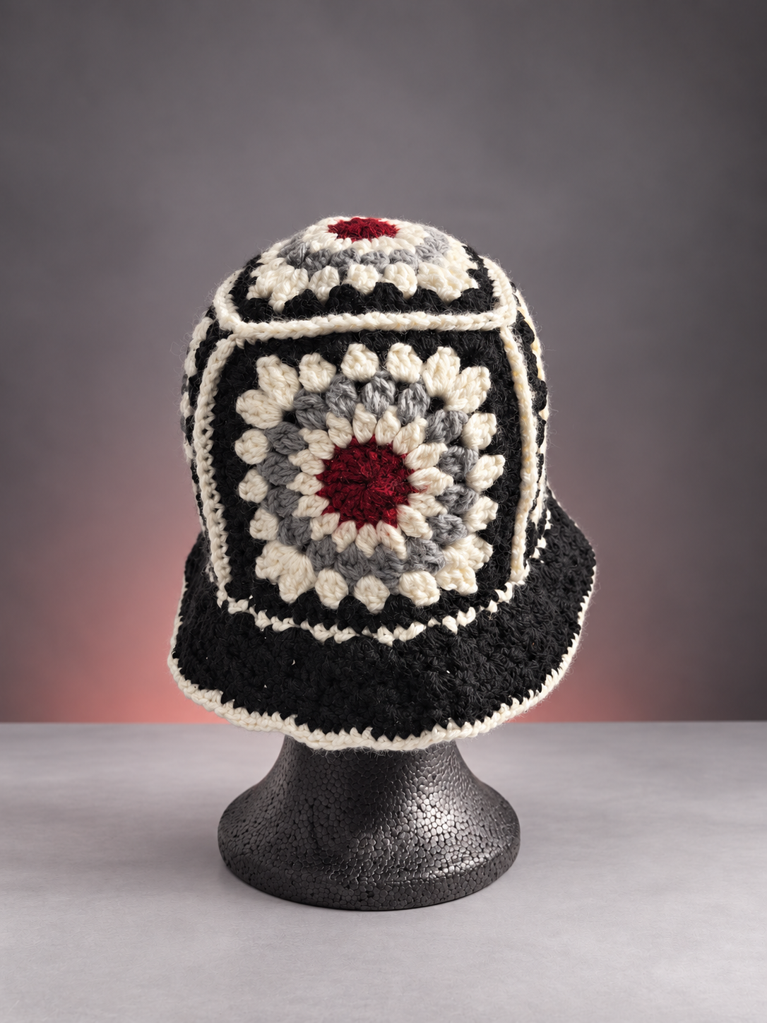 Sunburst granny-square bucket hat showcase-4.png
