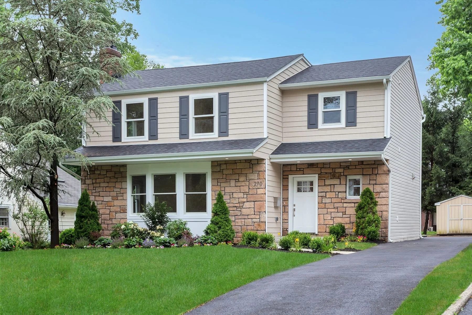 The Stone Colonial