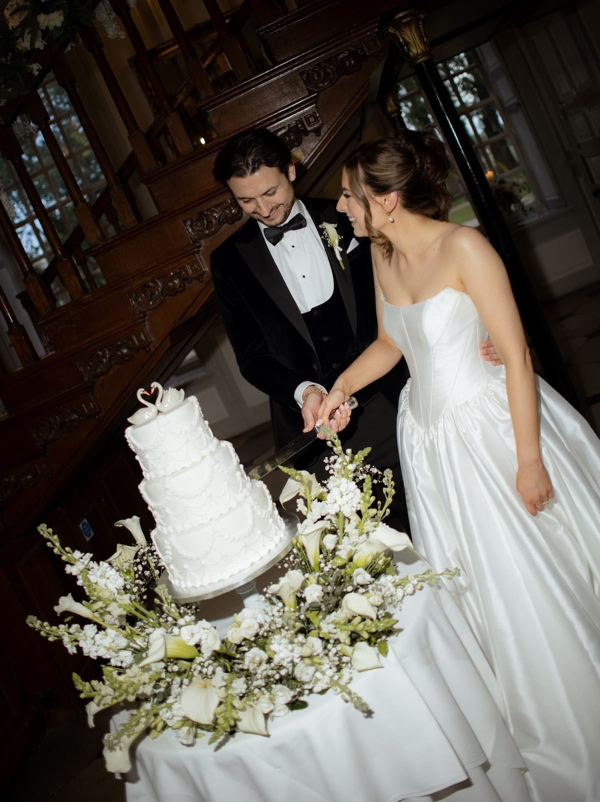 romantic-luxury-wedding-flowers-essex-P&L-Gosfield-Hall--510.jpg