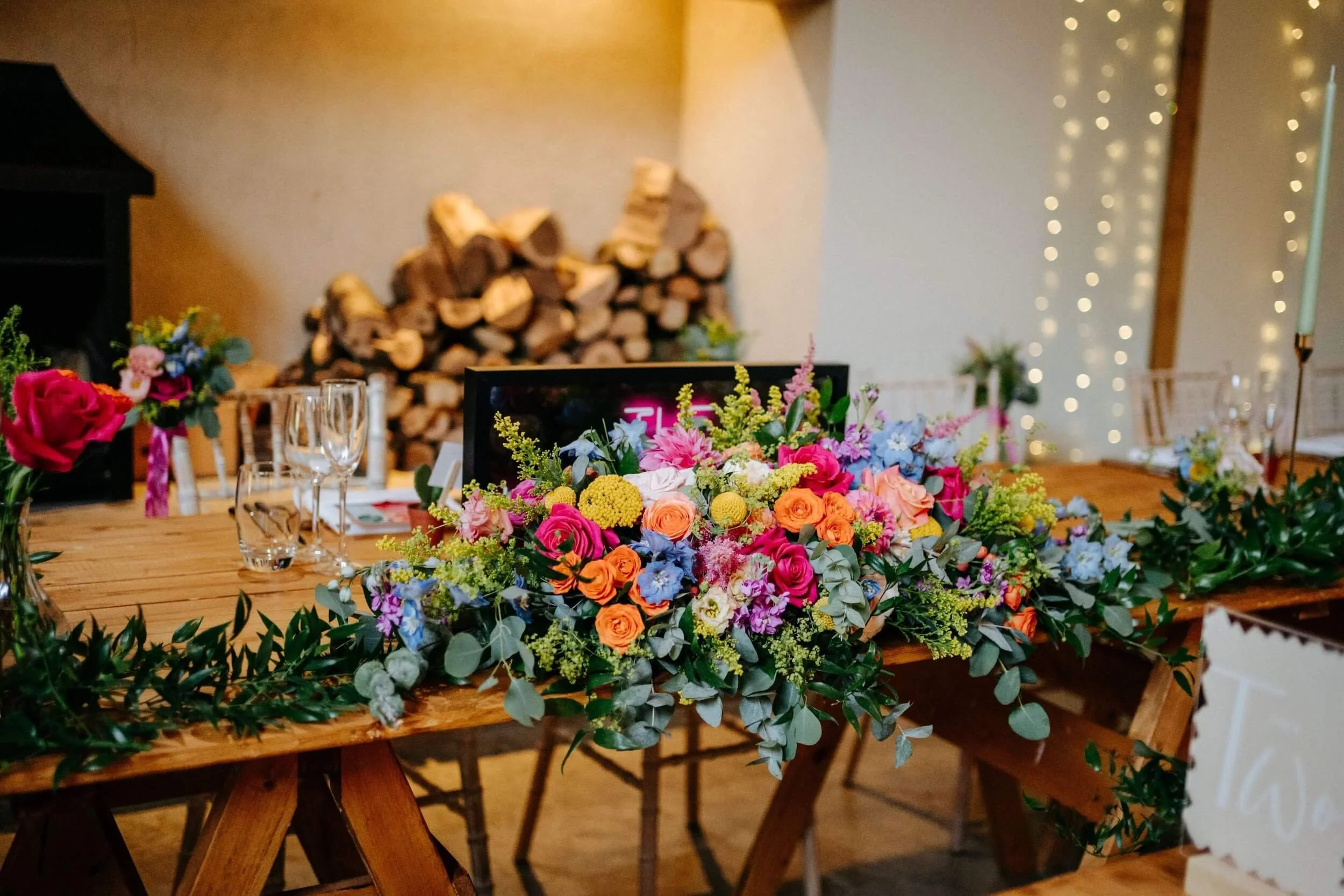 houchins-wedding-essex-colourful-wedding-flowers-.jpg