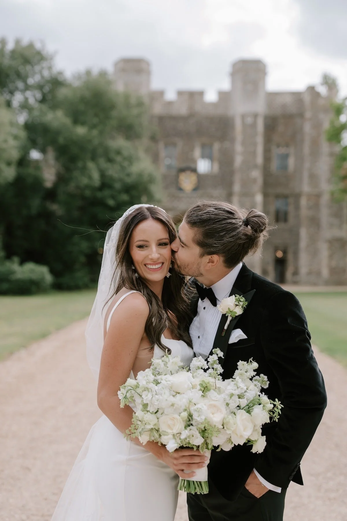 wedding-flowers-st-osyth-priory-essex-L&H-0773.jpg