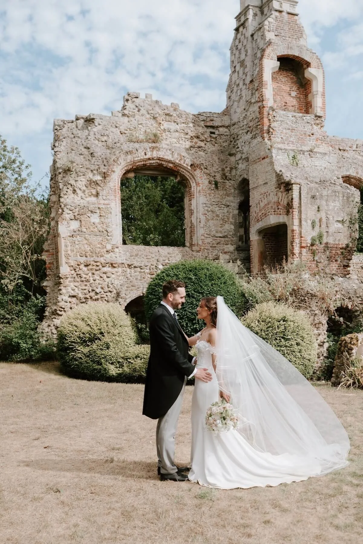 wedding-flowers-st-osyth-priory-essex-Charlotte&Andy--598.jpg