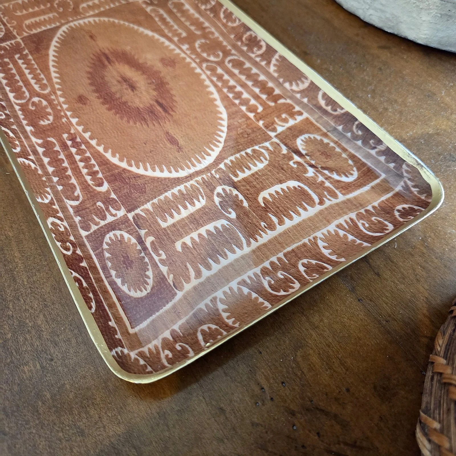 04_Tray_Pattern_Detail.jpg