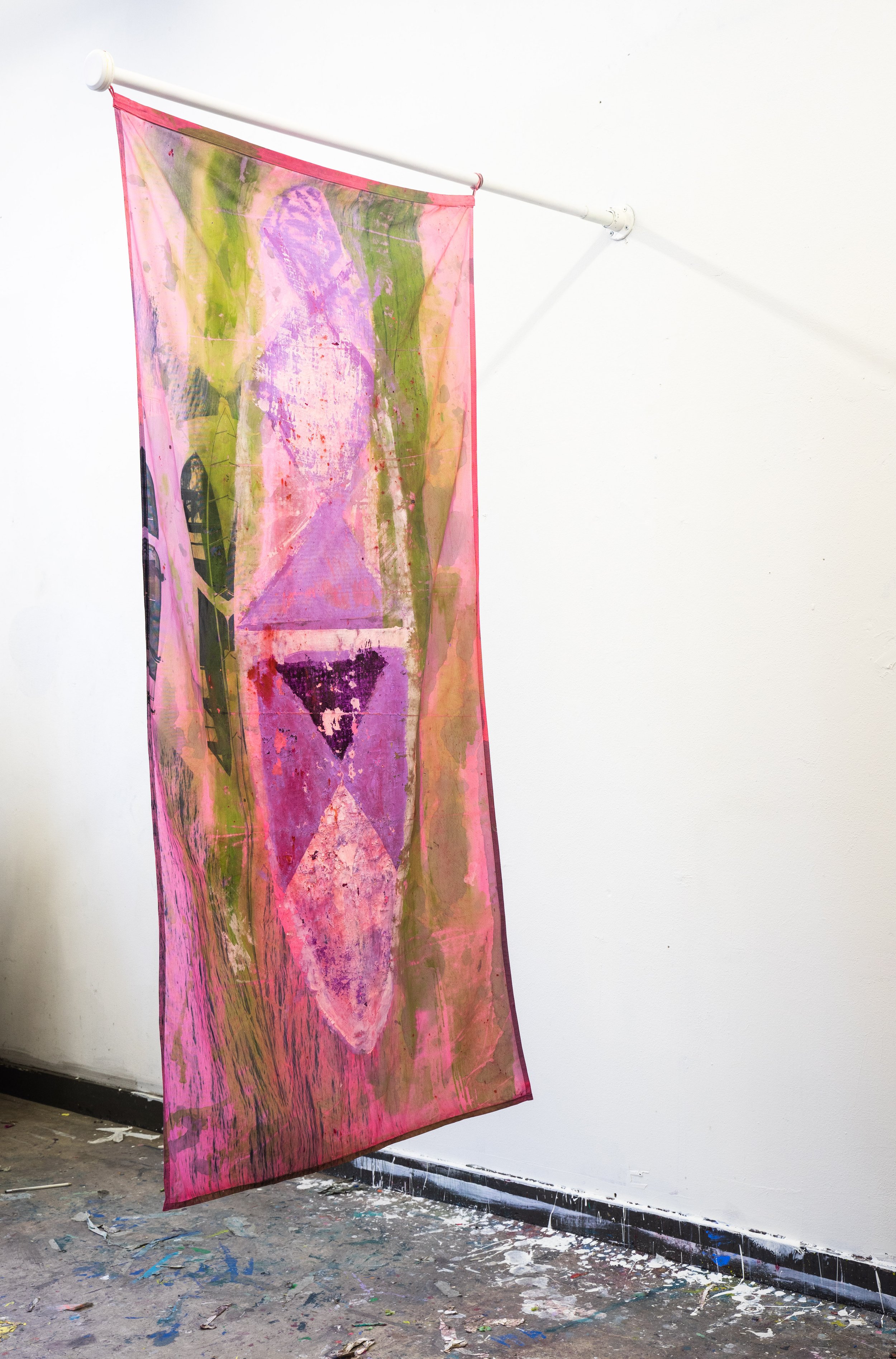 Permanent working title
 - flag of 200cmx100cm - acrylic paint on printed flags - flagpole 160cm - 2021