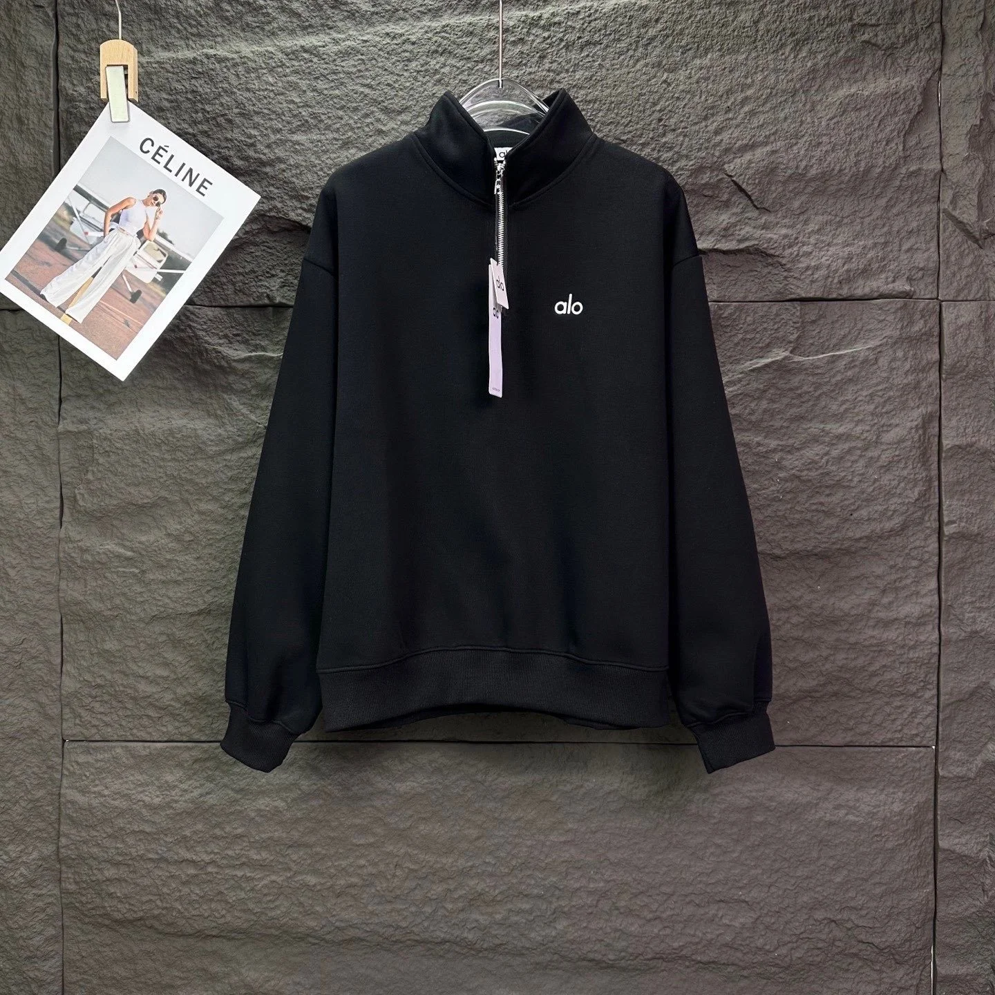 Alo Essential Quarter-Zip Sweatshirt