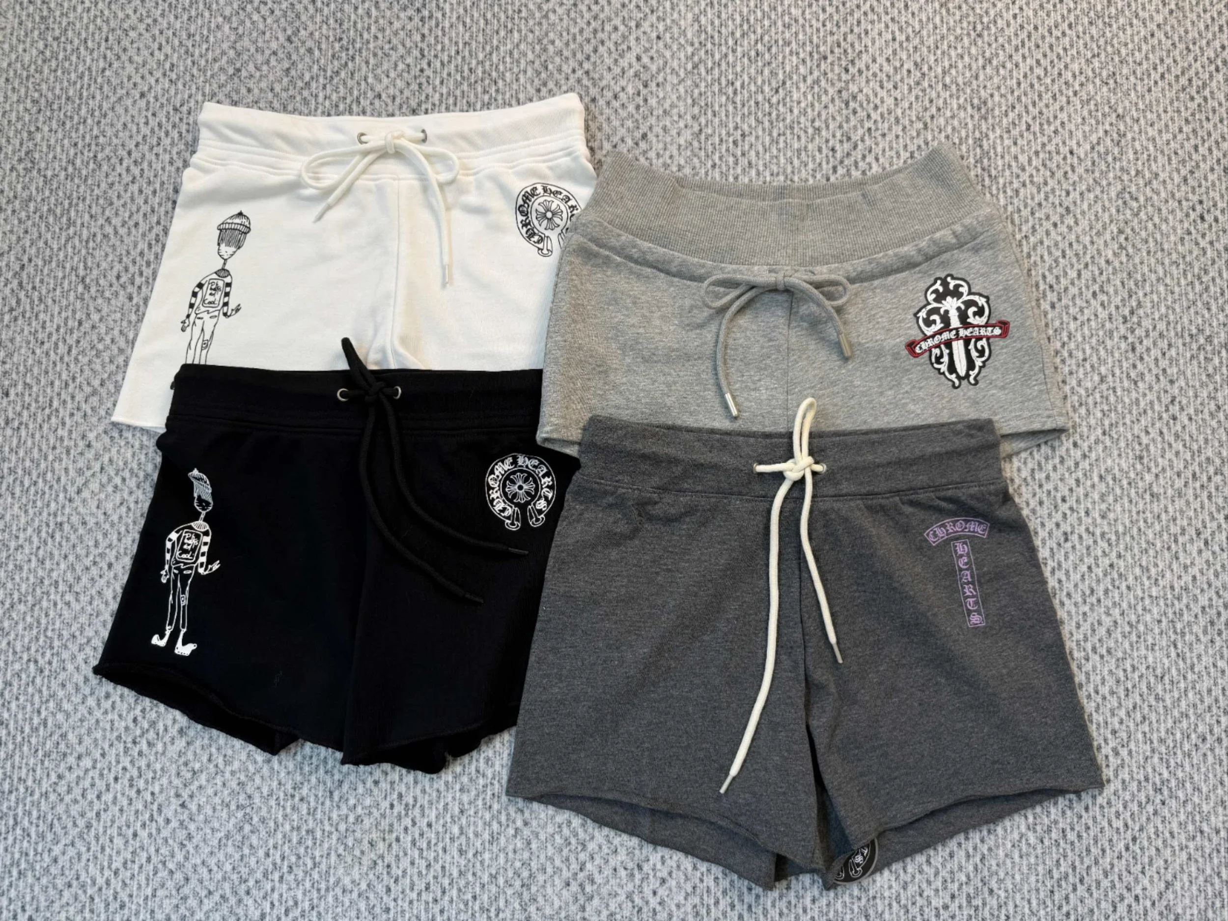 Woman’s Chrome shorts