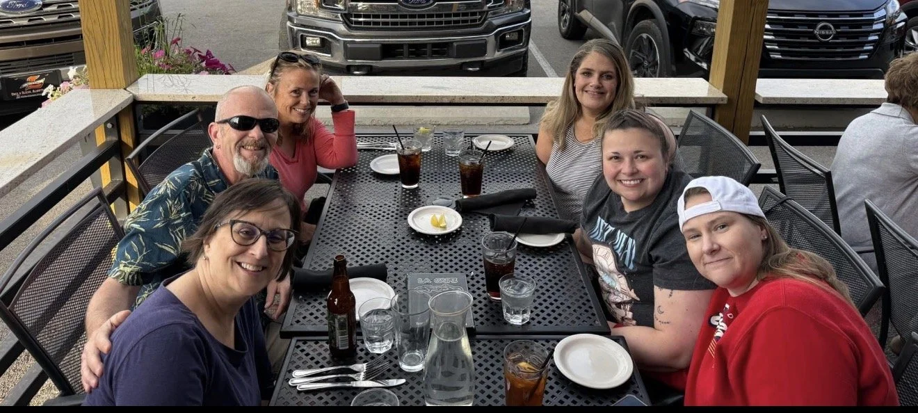 Tara, Billy, Missy, Amy, Ashton, & Kristin 