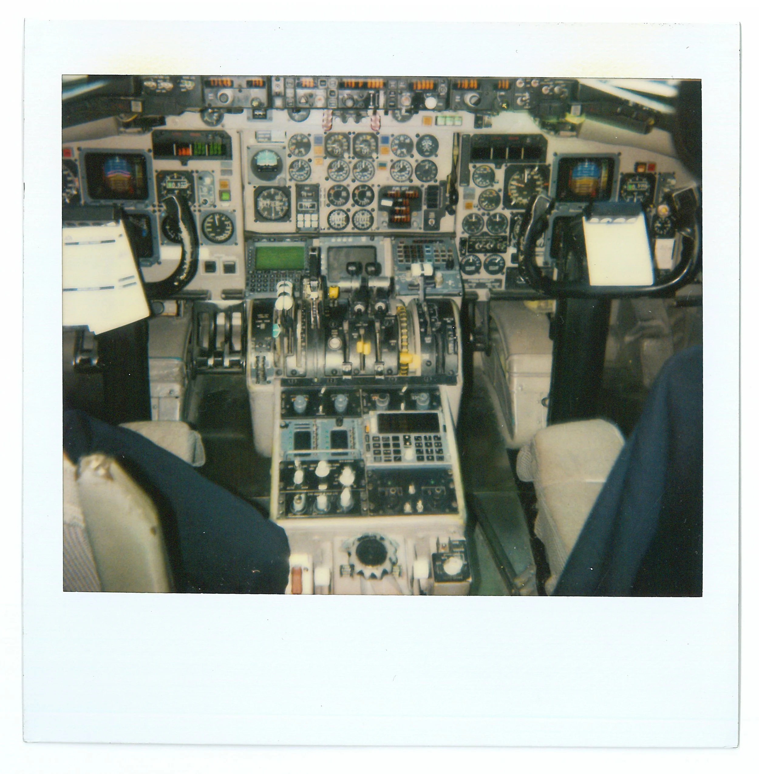 S011021221_2610231034000_03.jpg