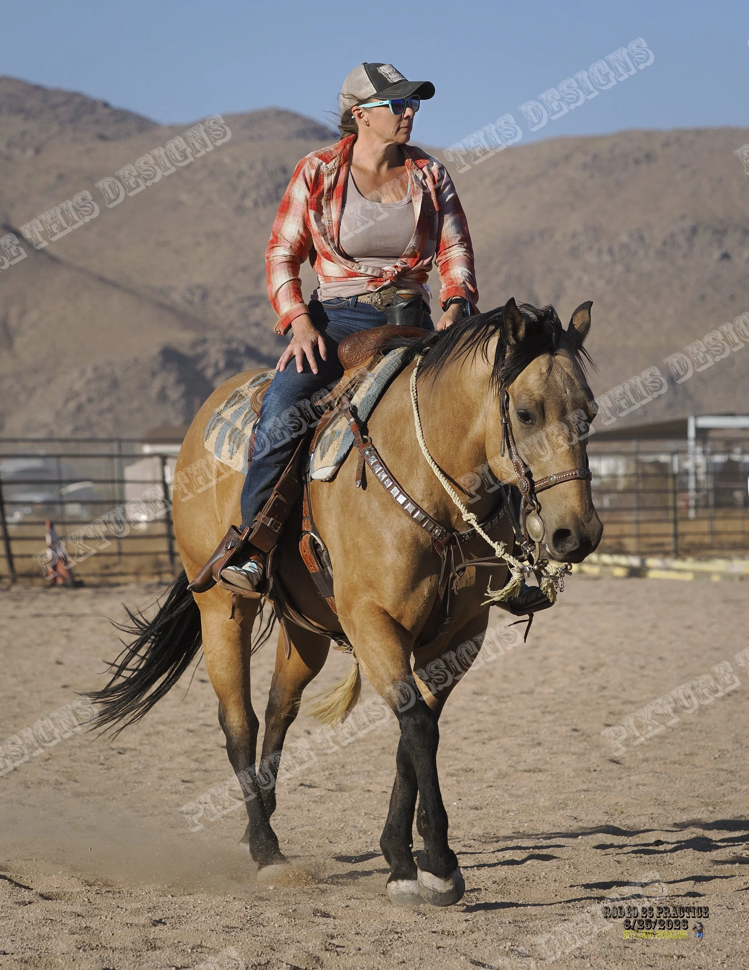 _6251239-topaz-remove-sharpen-JPEG.jpg