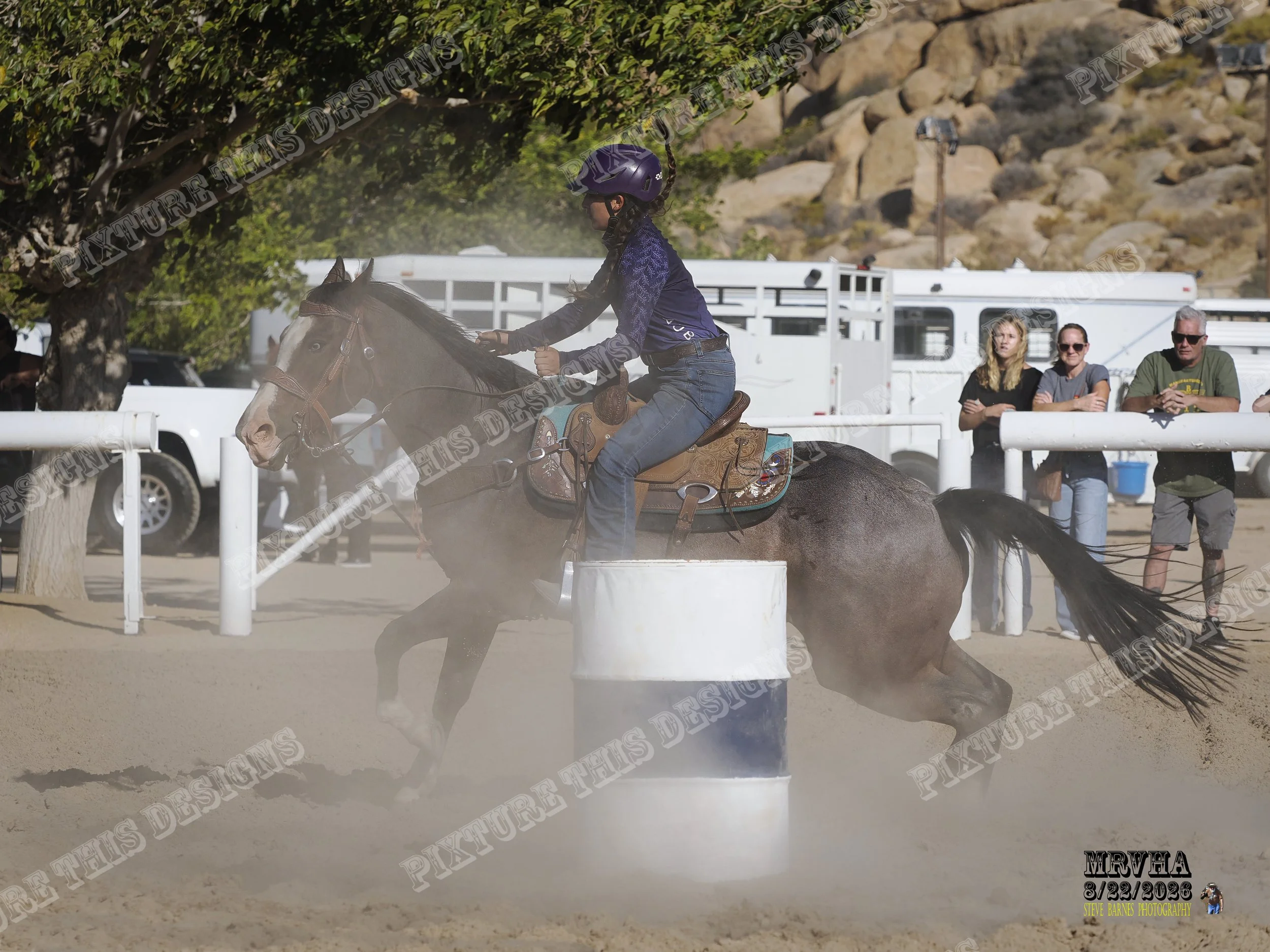 _8220411-topaz-sharpen-aff.jpg