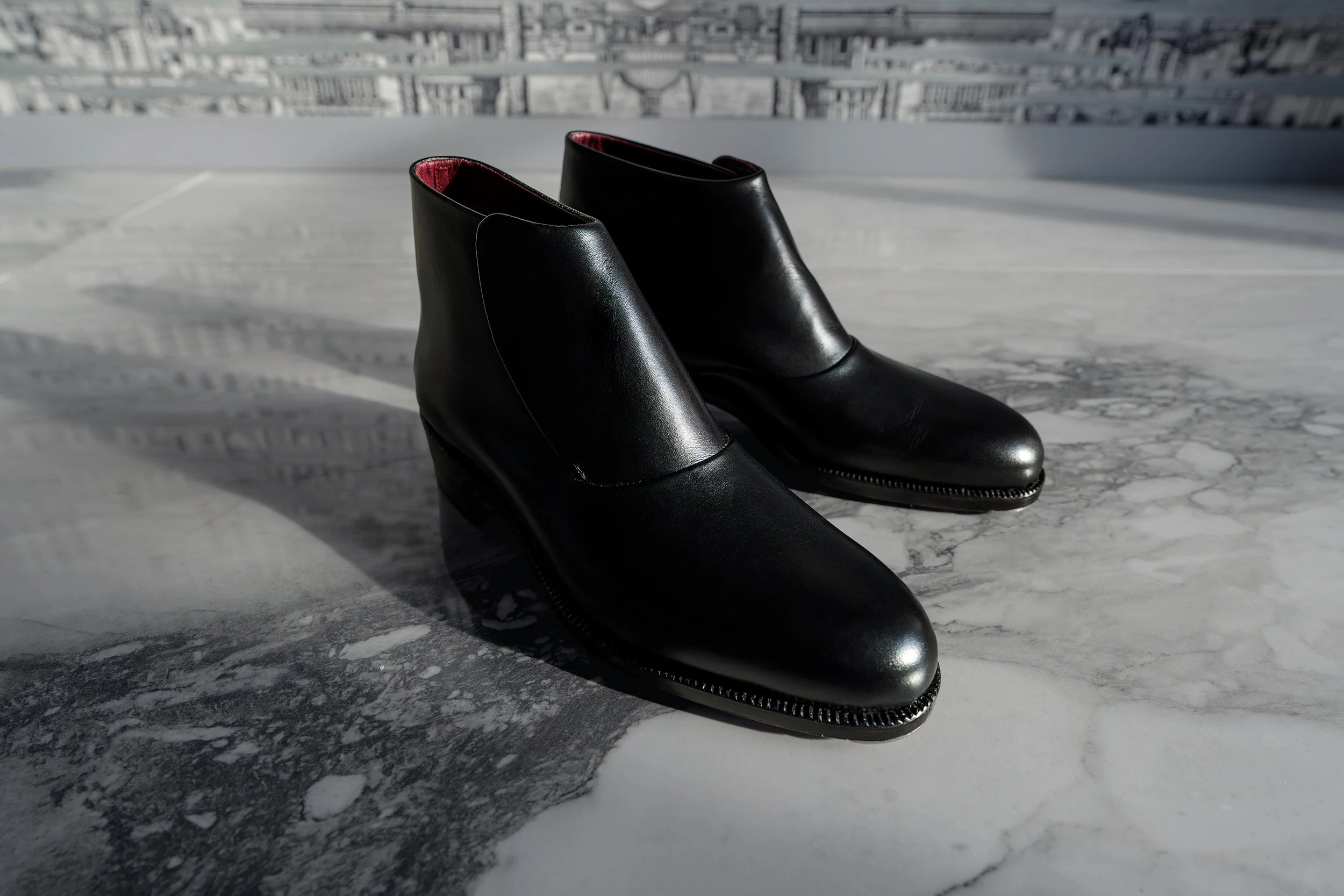   ONE-PIECE SPIRAL BOOTS     Category:  &nbsp;Private / Bespoke Work   Year of Execution:   2024   Concept Code:    Spiral Structure, One-piece Leather , Reverso Finish  