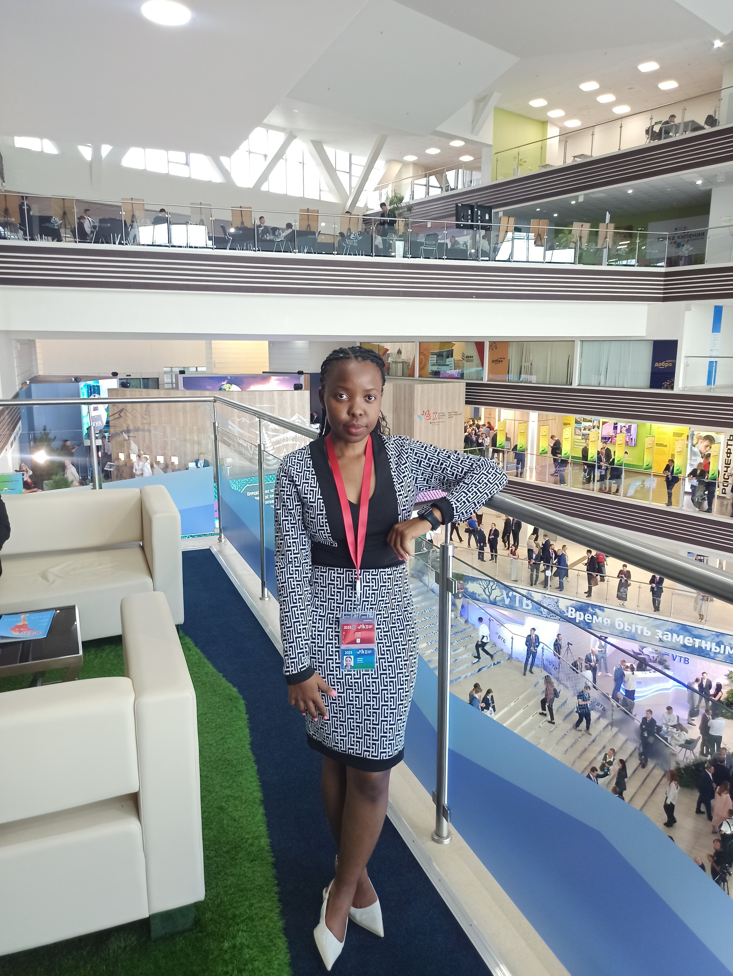 10th Eastern Economic Forum Vladivostok Delegate gathering government officials, political leaders, business community and experts to discuss the outlook of equitable cooperation for continuous economic ties and geopolitical transformation