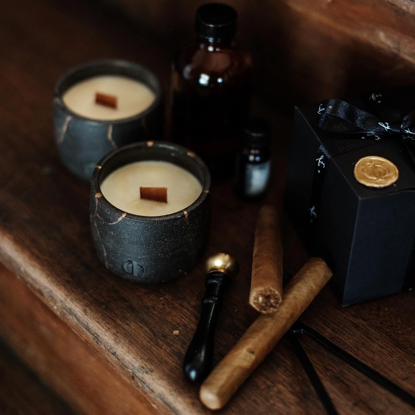Tobacco & Bay Leaf