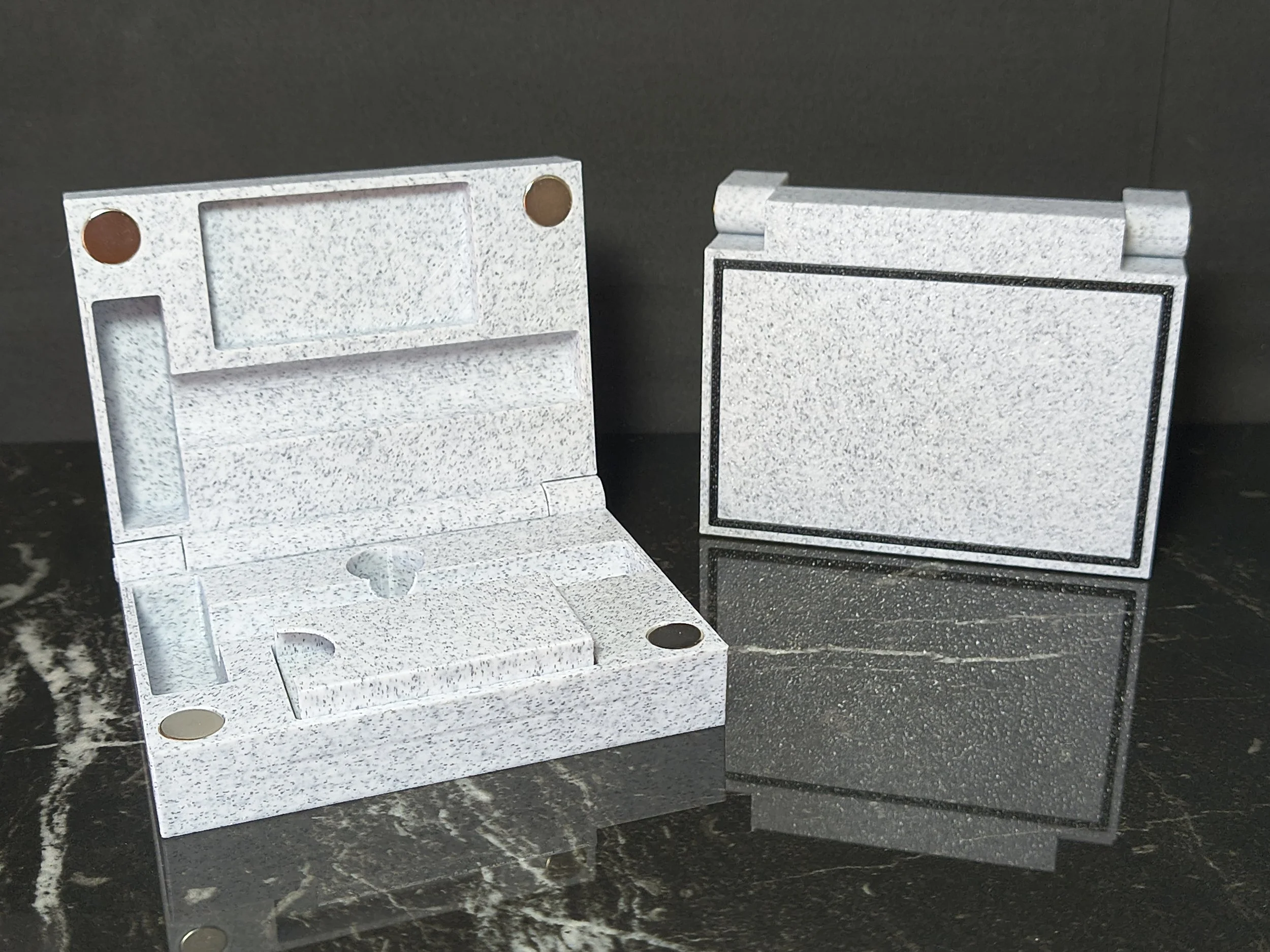 Universal Safety Razor Travel Case with Blade Bank - Personalized - 3D Printed