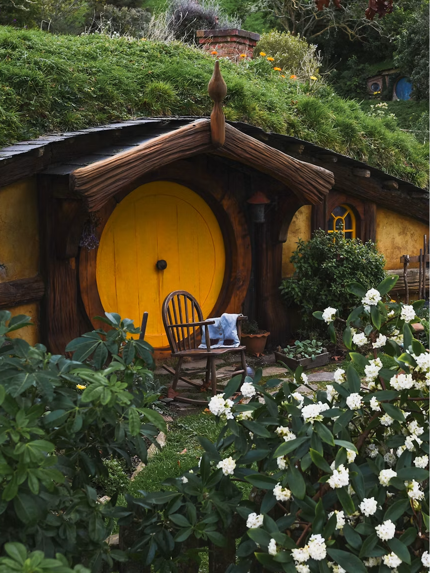 Hobbiton NZ.png