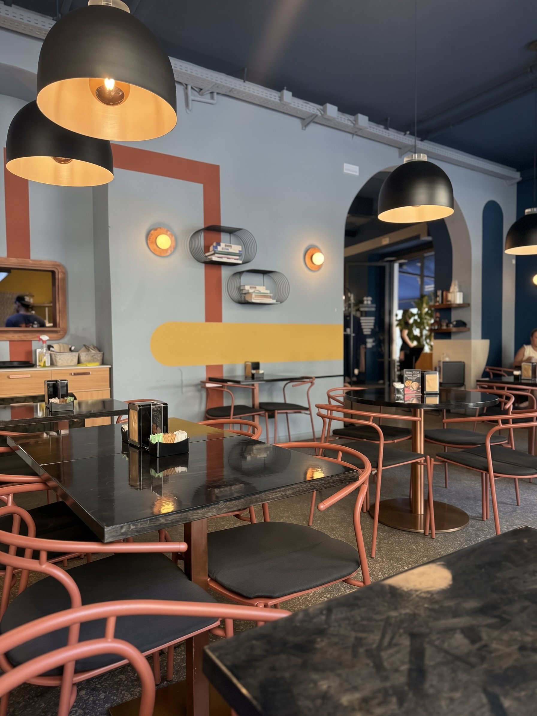 CAFEZAL Milano Premuda_07.jpg