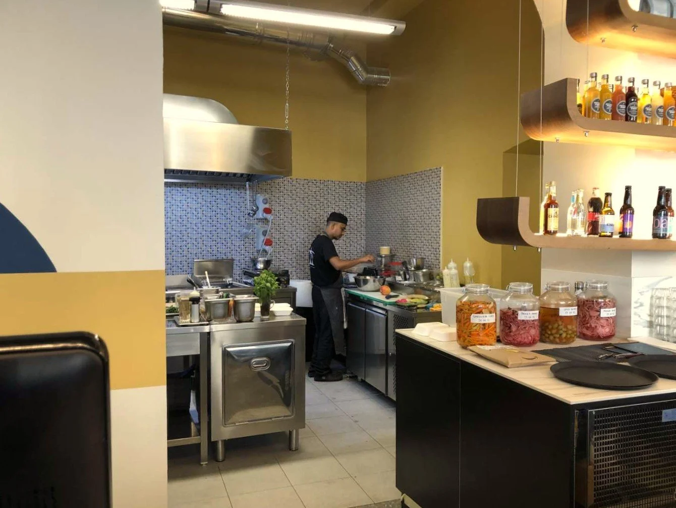 CAFEZAL Milano Premuda_05.jpg