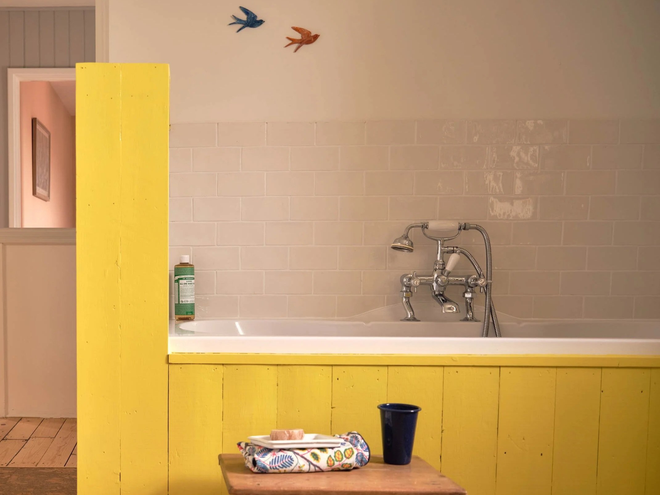 'YELLOWCAKE' FAMILY BATHROOM