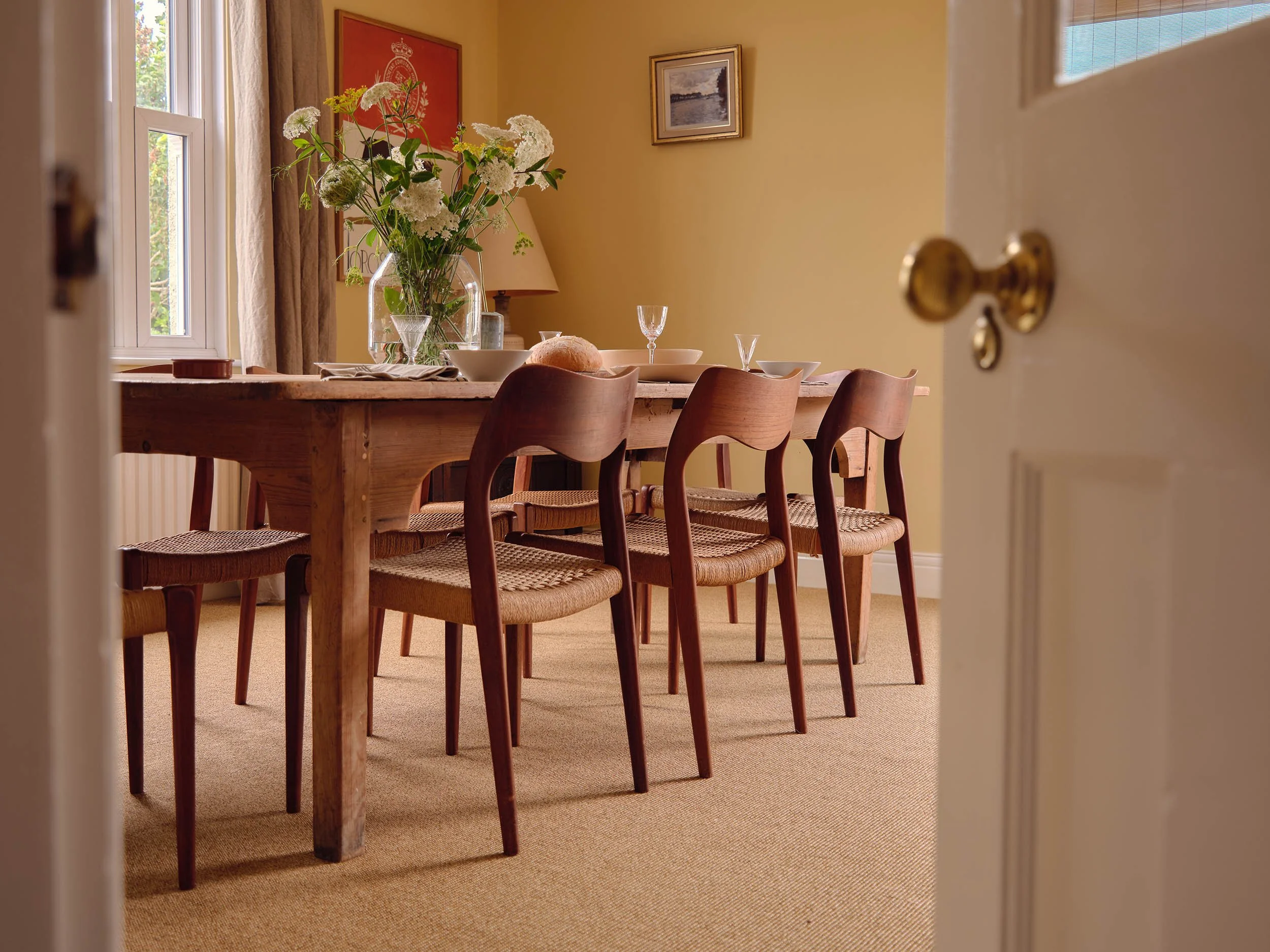 SUNROOM DINING